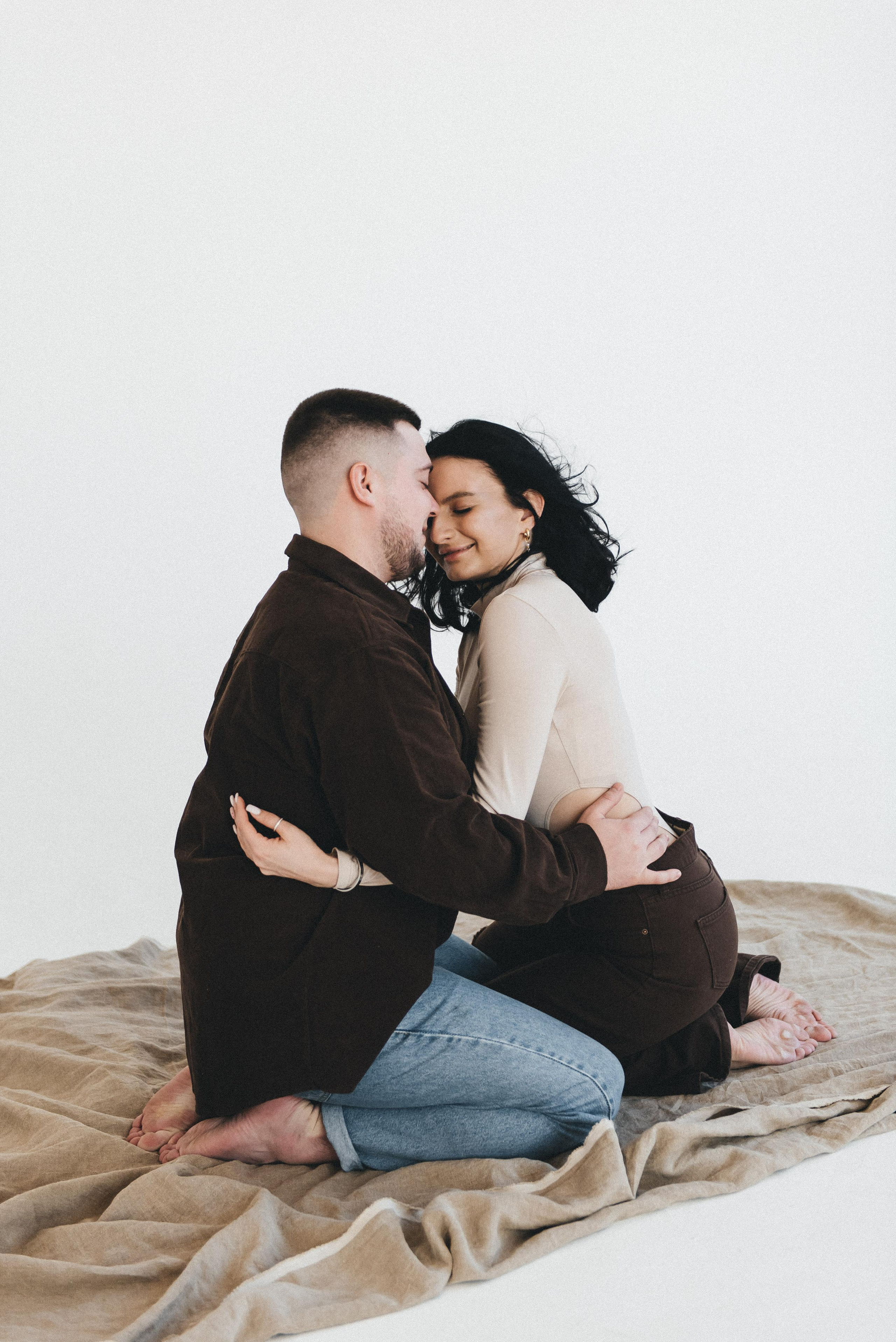 Лавстори в студии. Фотограф Родионова Екатерина в Москве и Оренбурге