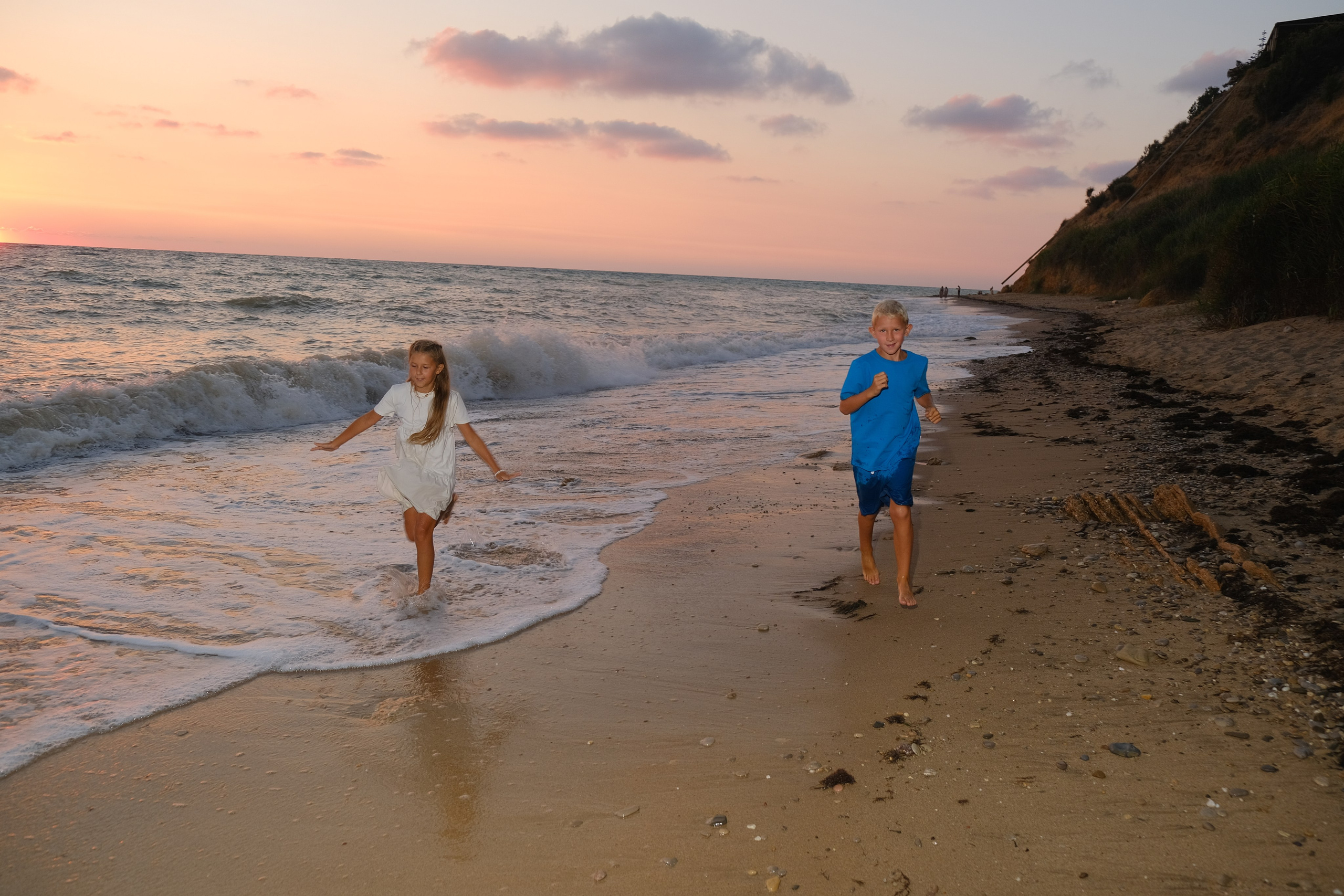 На Море. Профессиональная фотосъемка в Крыму. Натуральные эмоции и живые кадры. Забронируйте дату прямо сейчас!