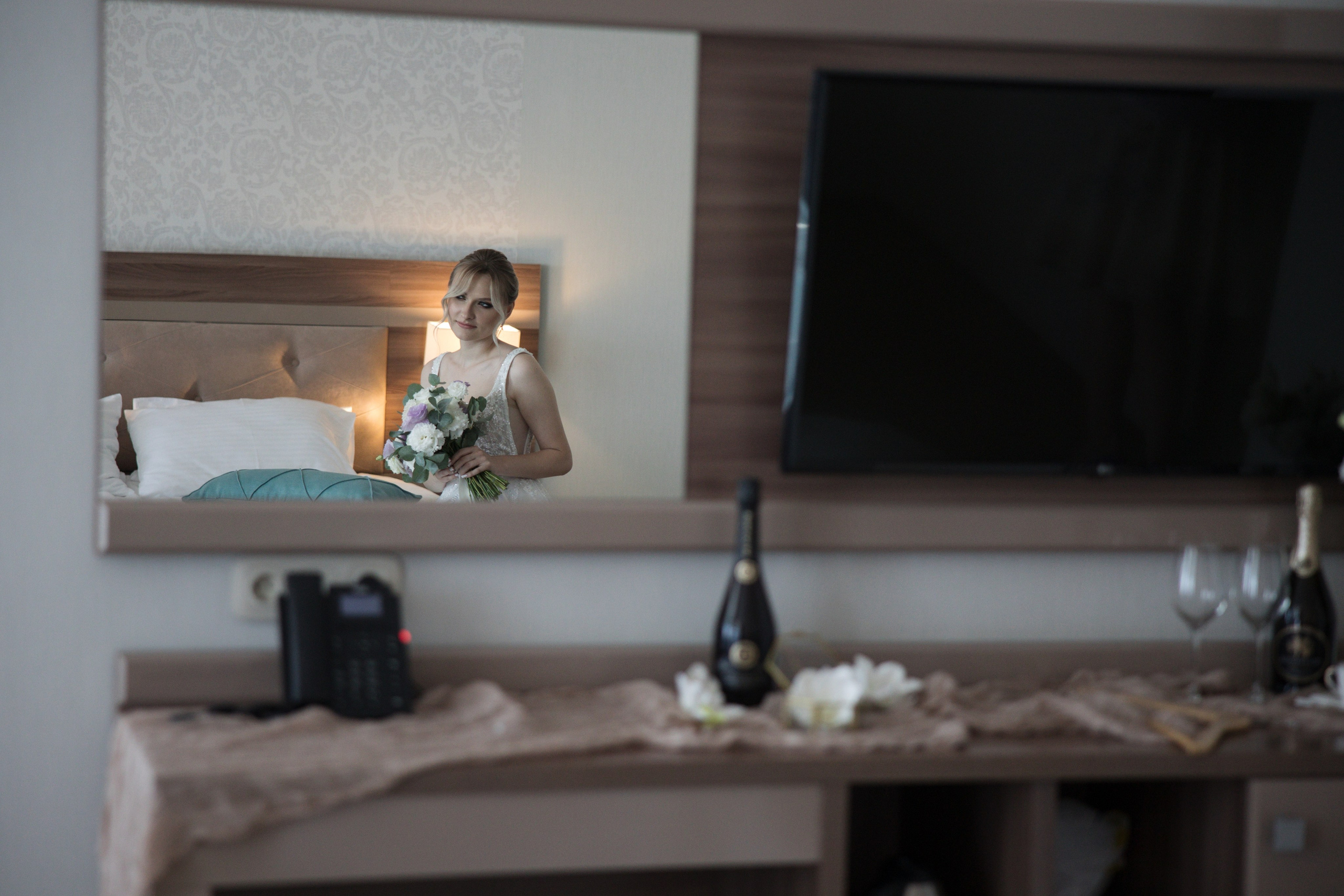 Е+В (Утро, ЗАГС, Luciano, Банкет). Профессиональная фотосъемка в Крыму. Натуральные эмоции и живые кадры. Забронируйте дату прямо сейчас!