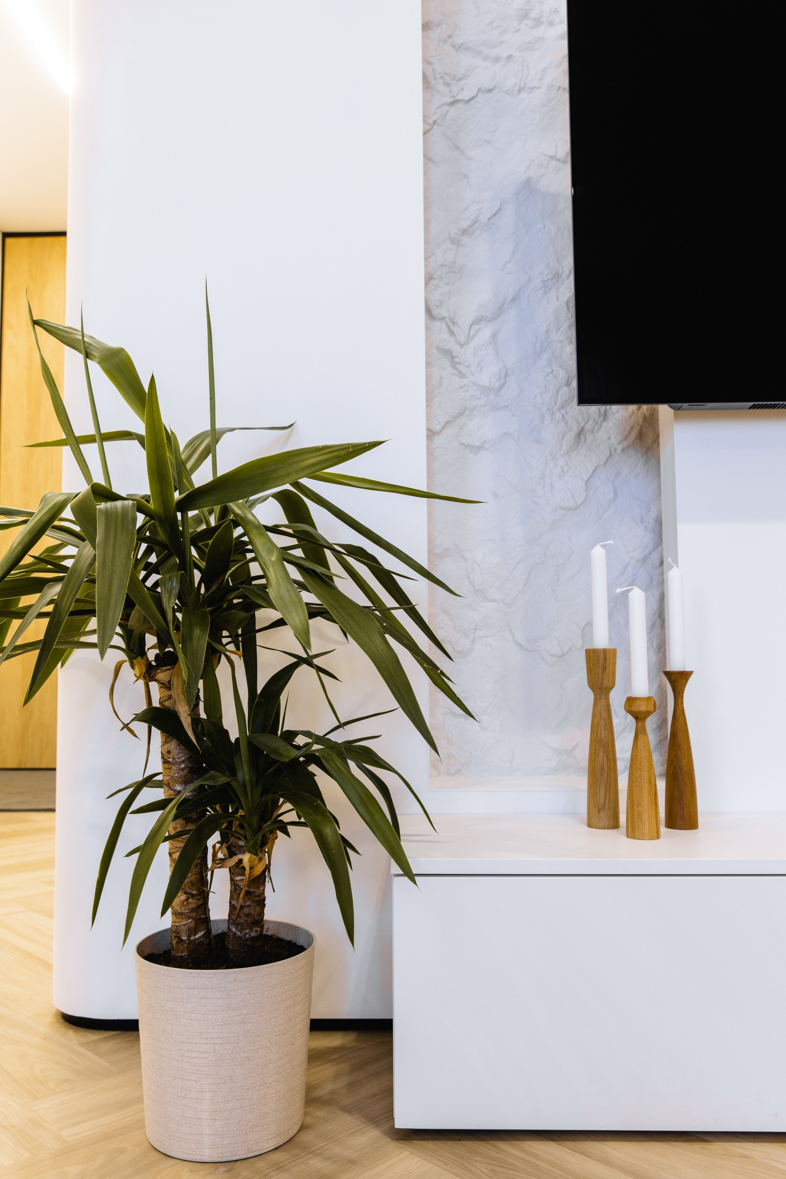 Rozalux. ГУДРУМ — Мебель на заказ в Томске | Кухни | Шкафы | Стулья и Столы