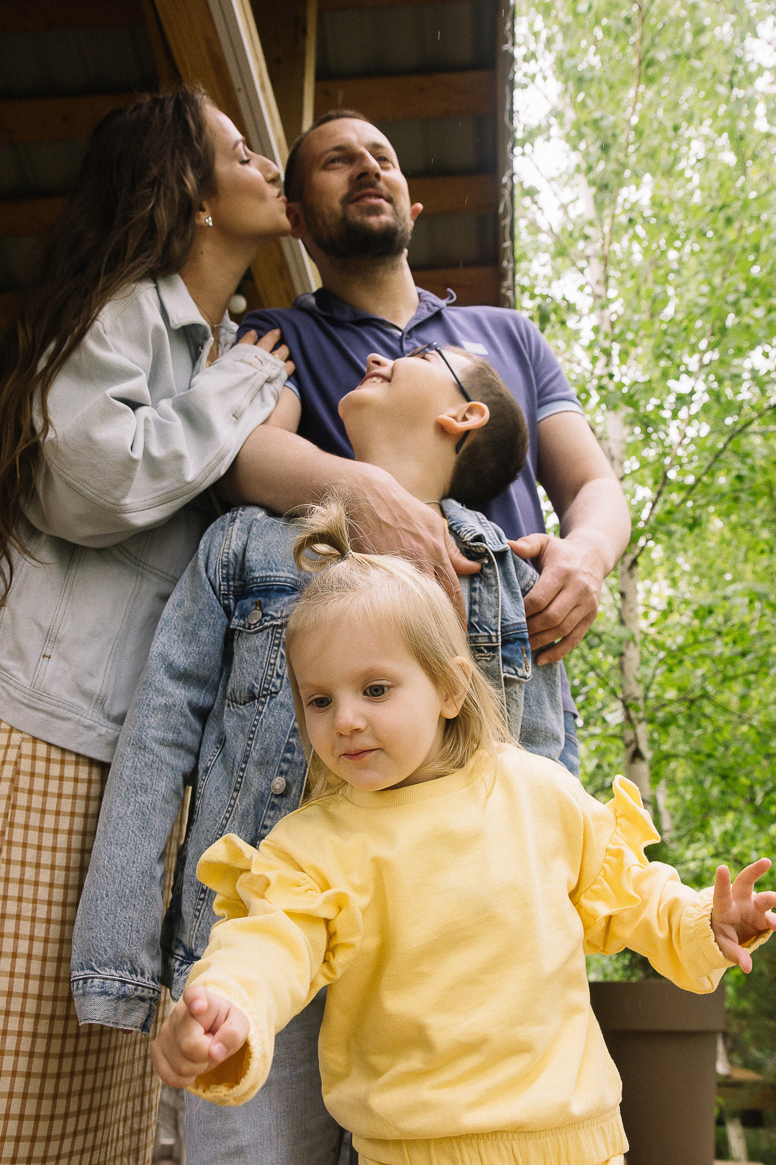 Семейное утро в загородном доме. Семейный фотограф в Томске Максимова Екатерина