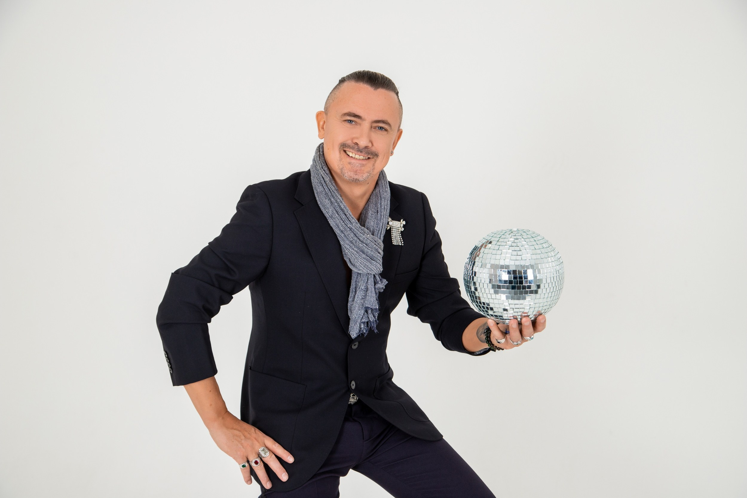 Бизнес портрет фотограф. Фотограф видеограф Иркутск фото видео студия Алексея Марамзина