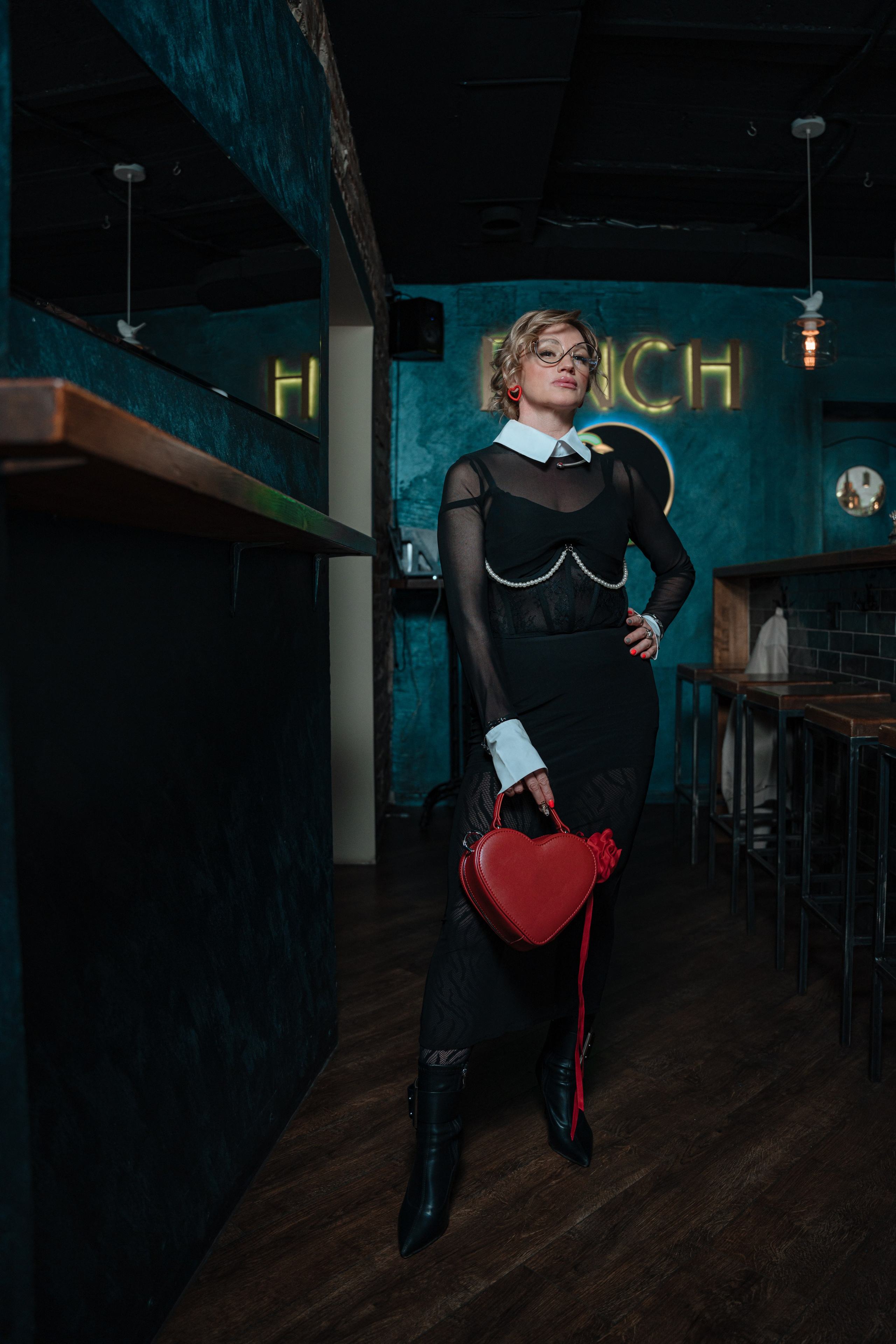 Мафия. Бар FINCH. ЖЕНСКИЙ КЛУБ LAXMI. Портретный фотограф в Санкт-Петербурге Дмитриева Наталия