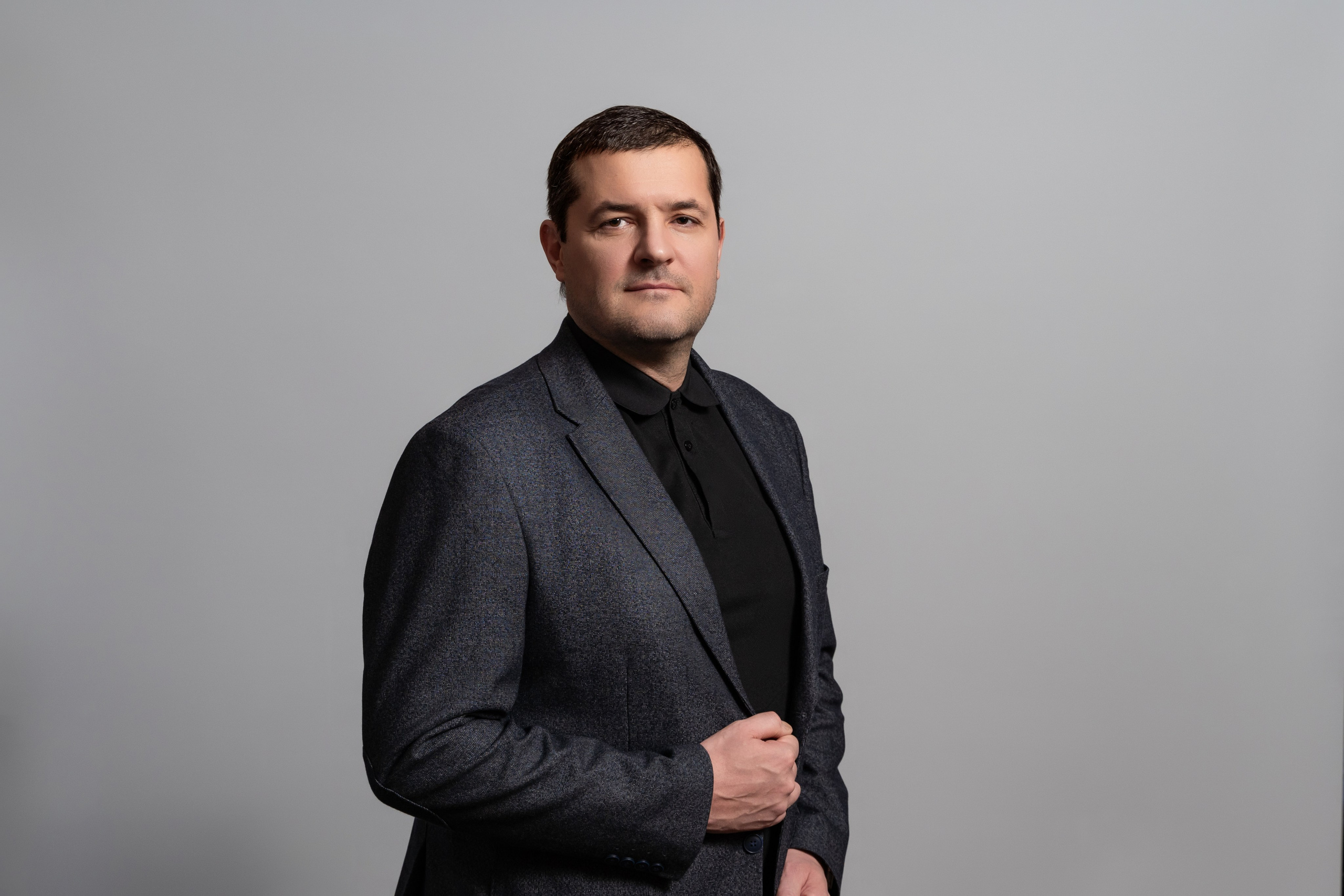 Корпоративные портреты сотрудников. Свадебный и семейный фотограф в Омске Белозерова Александра