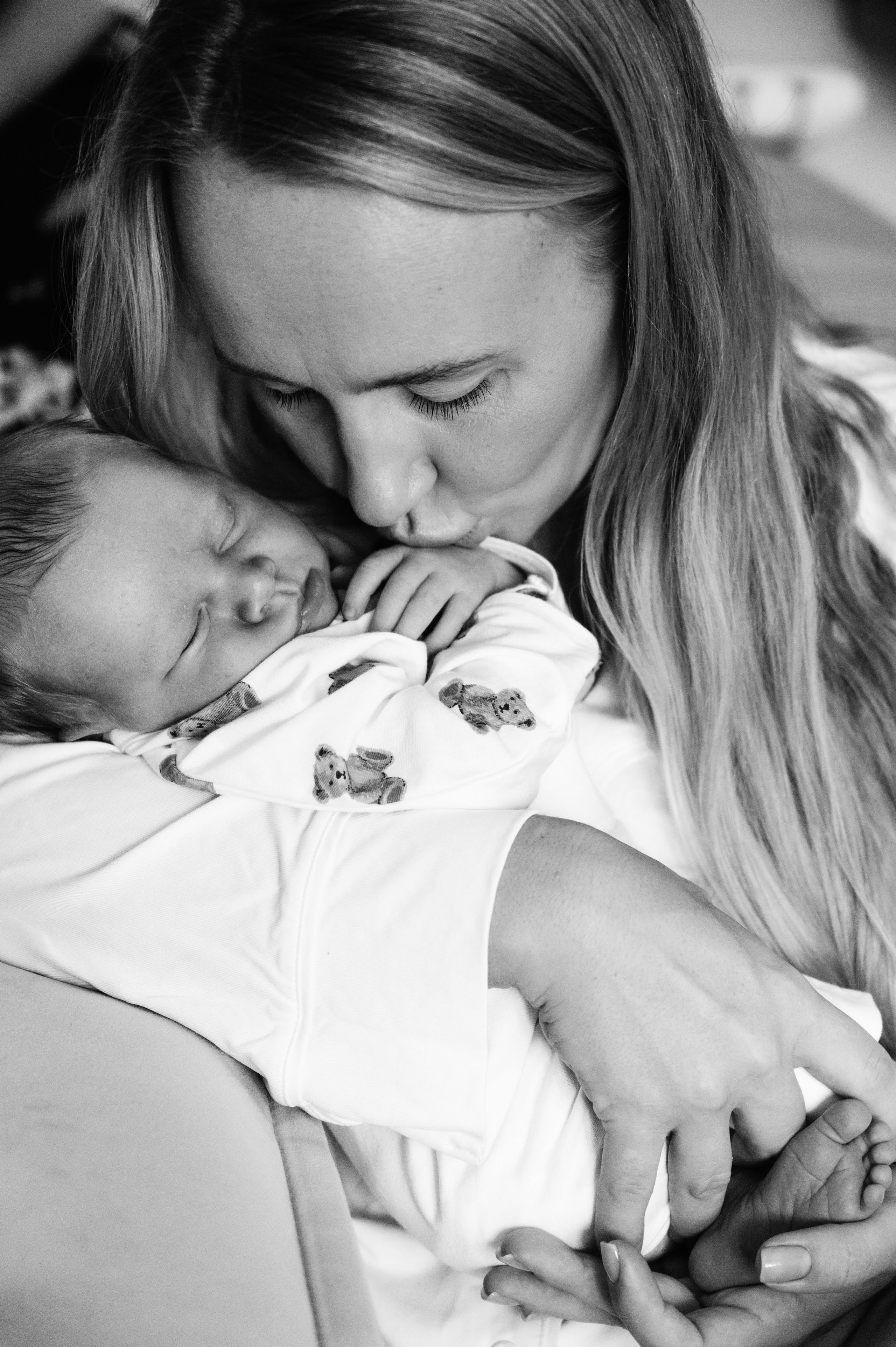 Профессиональный фотограф беременности в СПБ. Стильные фотосессии беременности в стиле минимализм и классическая фотография