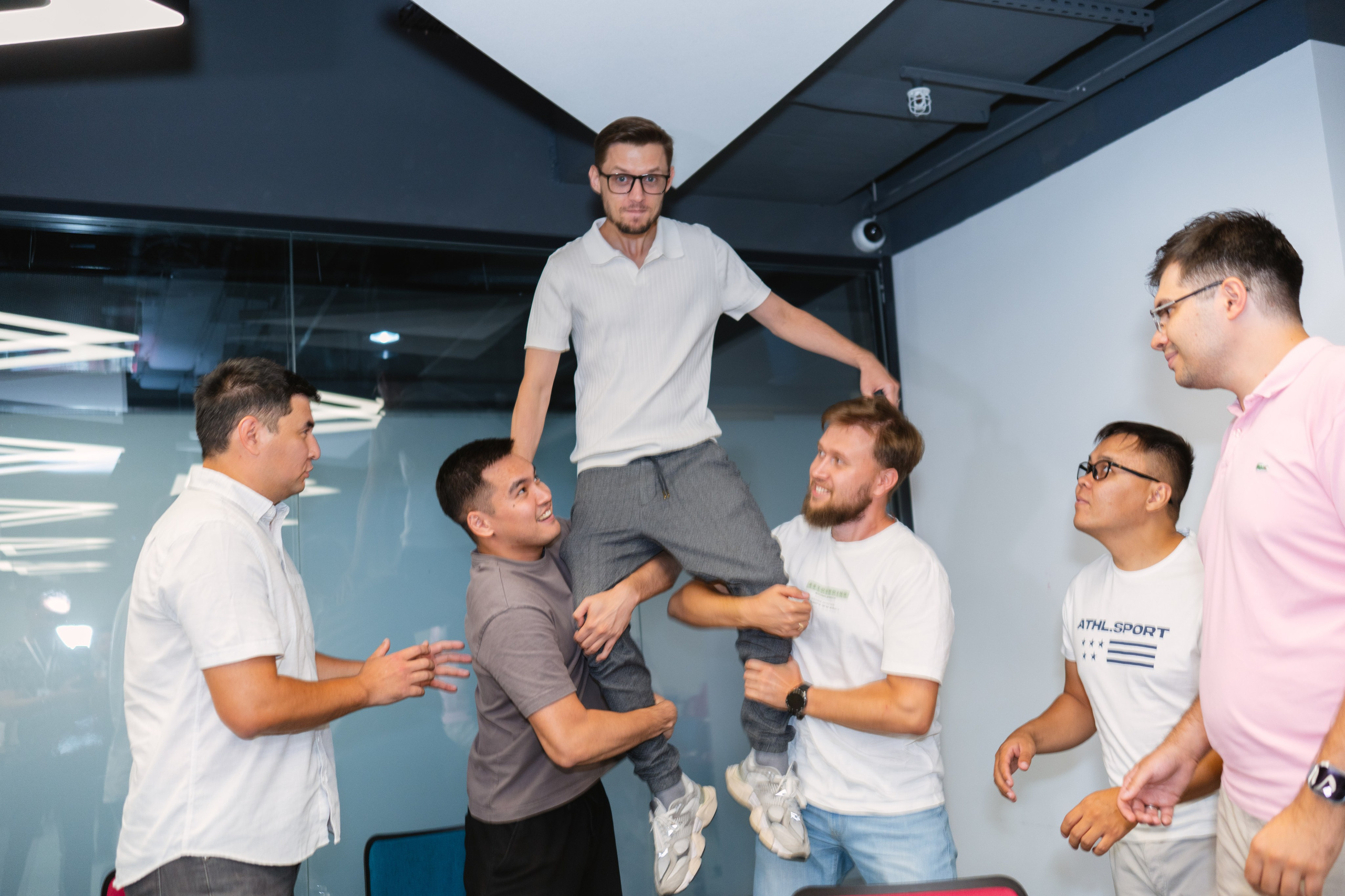 OZAT. Профессиональная съемка в Алматы