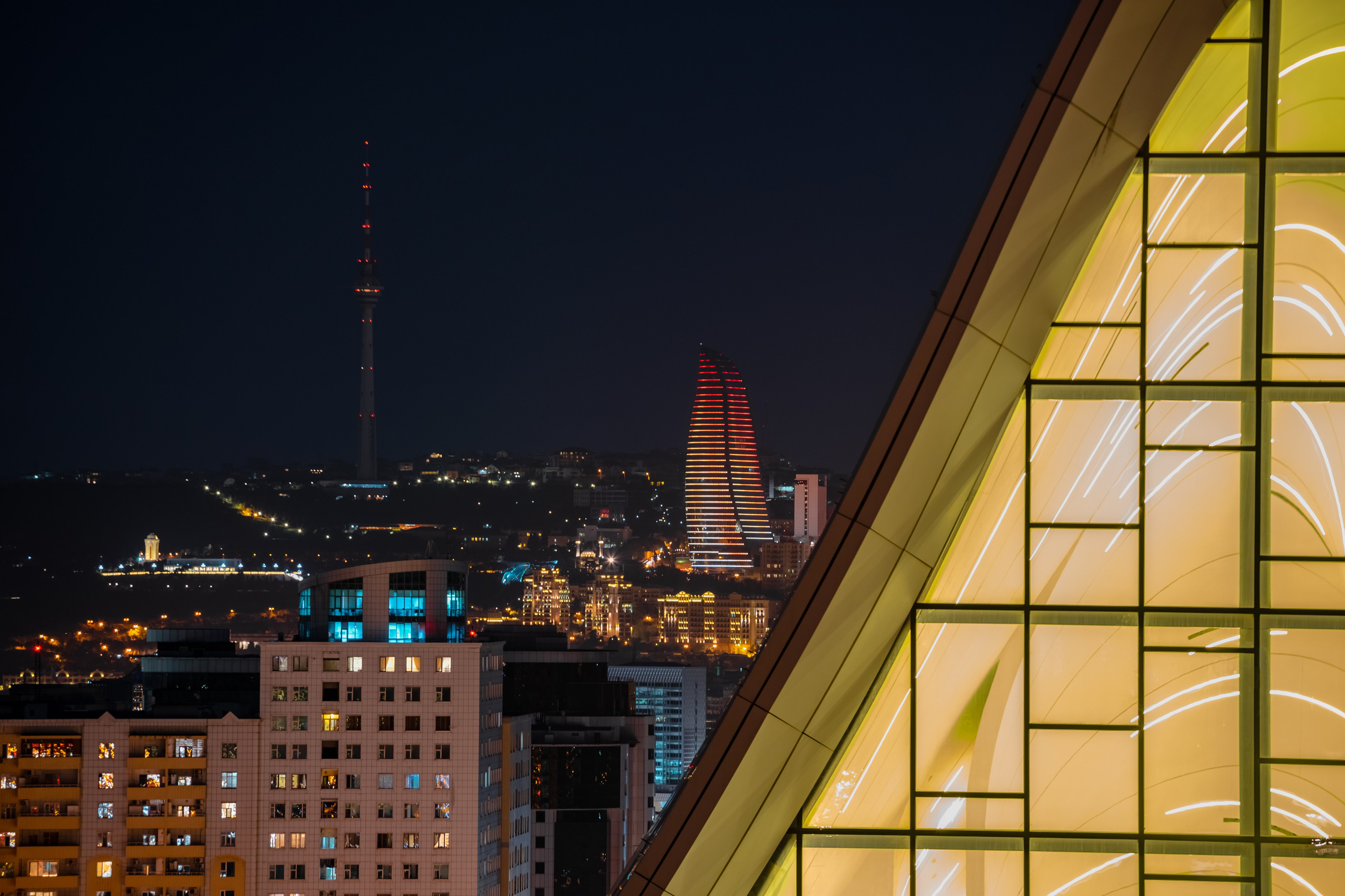 Heydar Aliyev Center | Baku. Архитектурный фотограф Кирилл Цыбенко. Работаю в Москве, по всей России и Миру