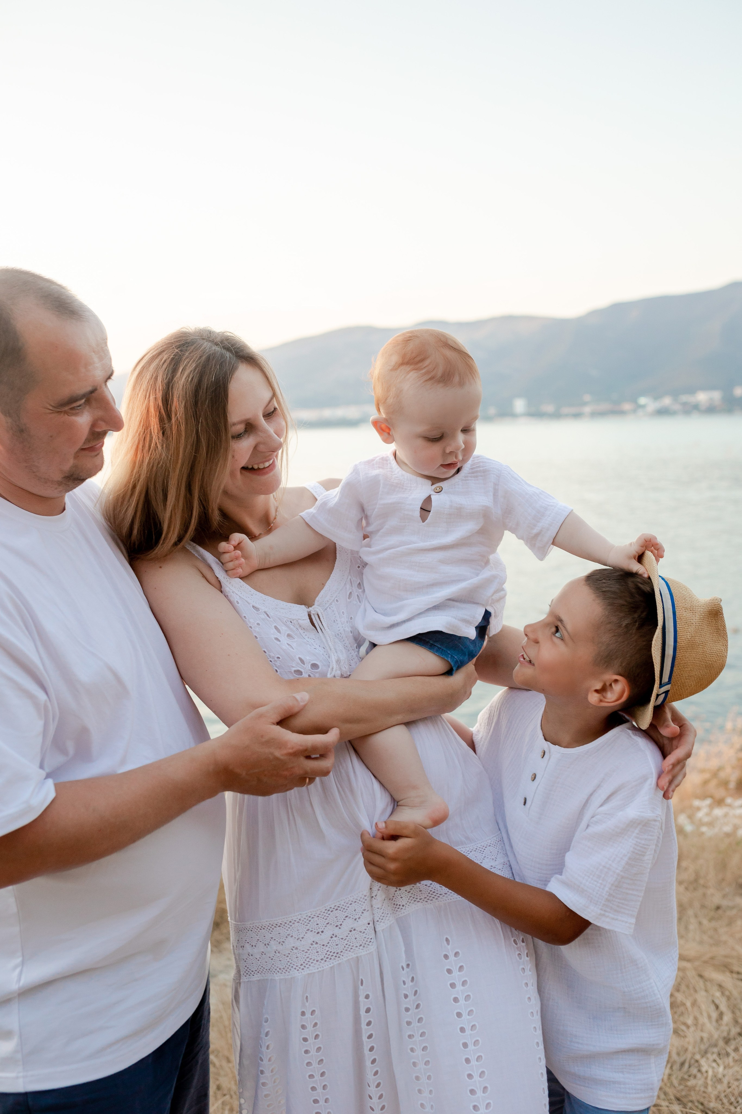 ФОТОСЕССИИ. Фотограф в Геленджике, Архипо-Осиповке, Абрау-Дюрсо, Кринице Виктория