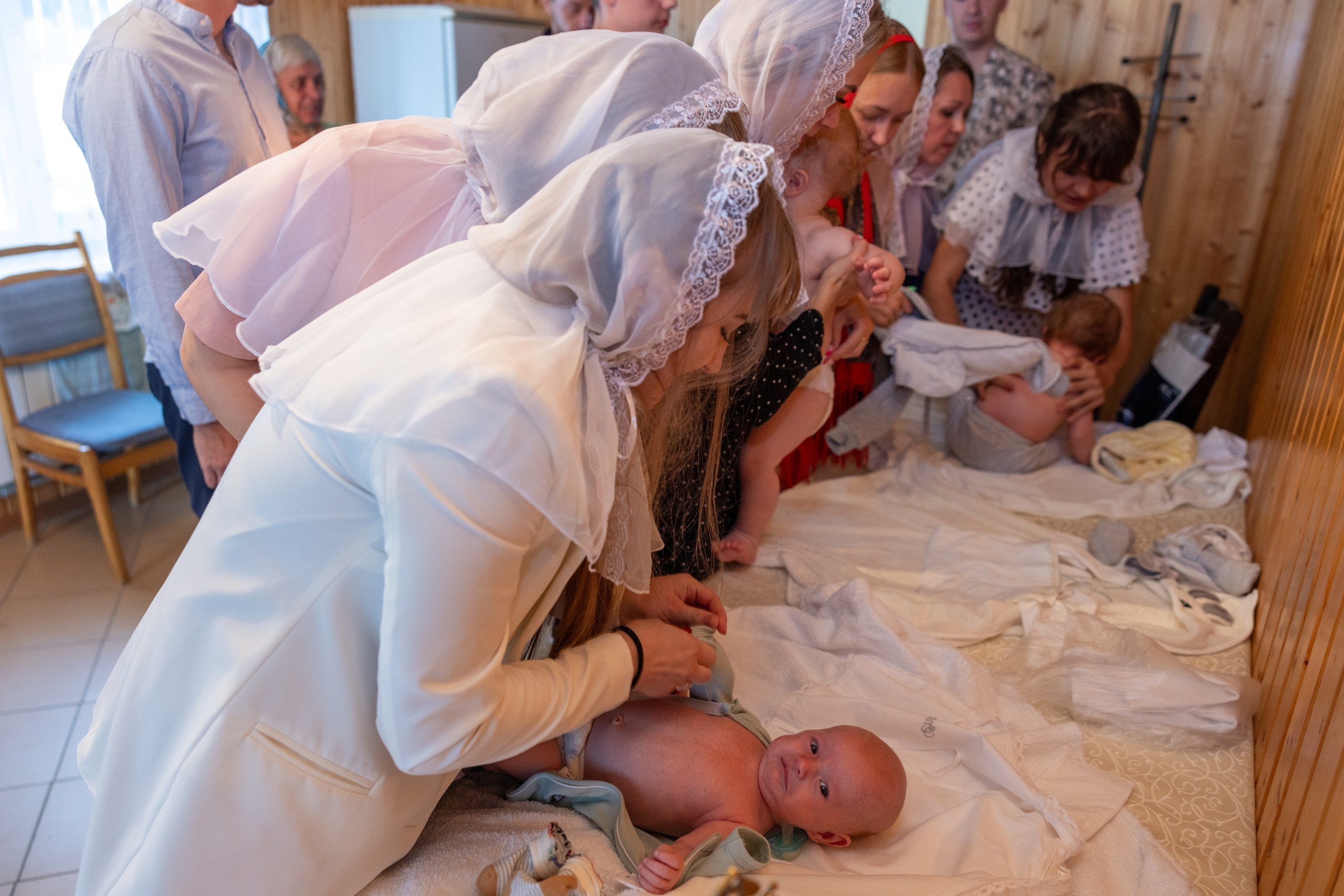 Образец репортажа крещения оригиналы, без искажений, без вспышки, светосильная оптика!. Фотограф в Туле Крупский АнДРей. Фотостудия «КАДР71» в Туле