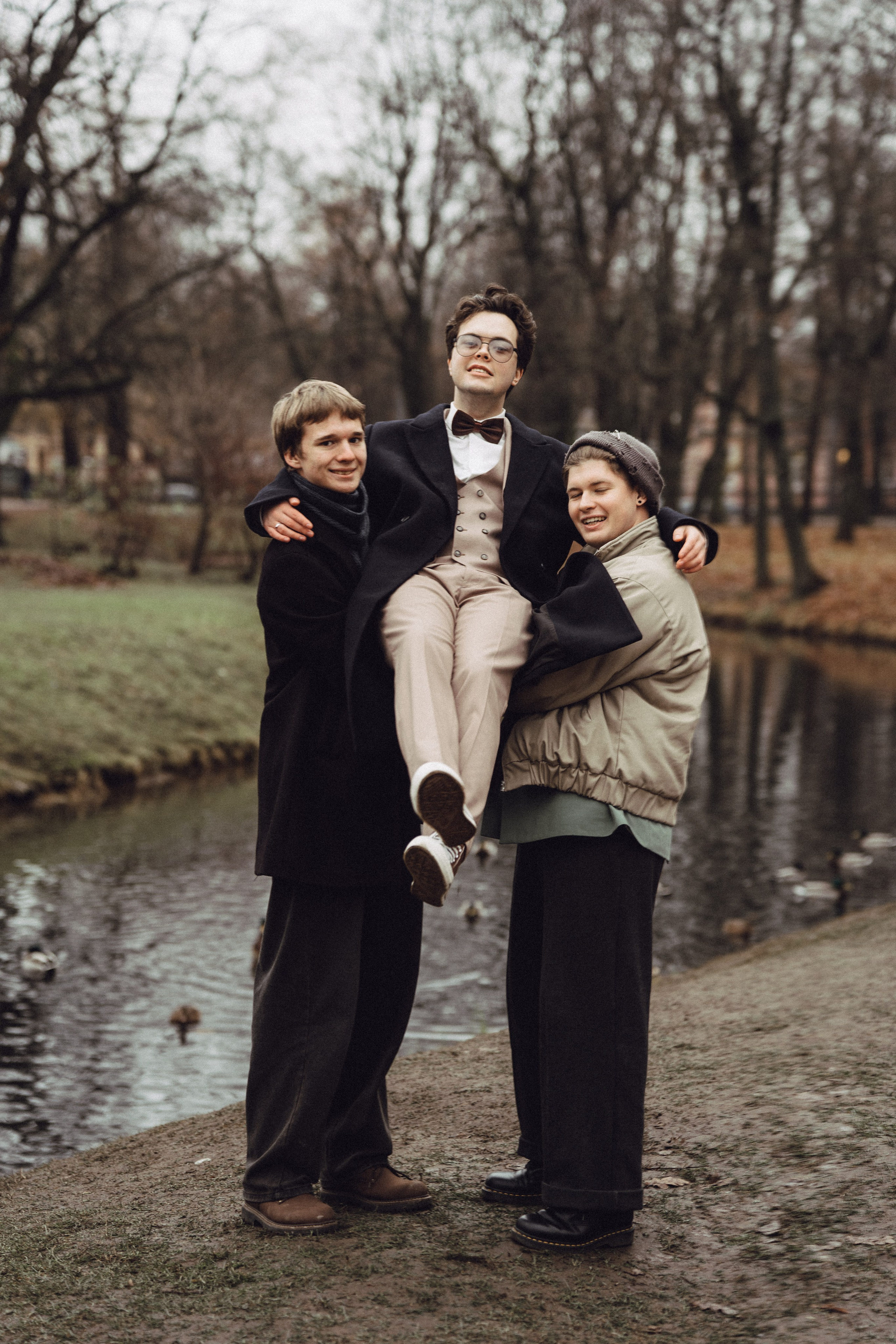 СВАДЕБНАЯ СЬЕМКА ВО ВТОРОМ ДВОРЦЕ С ГОСТЯМИ И ПРОГУЛКА В ТАВРИЧЕСКОМ САДУ. Профессиональный фотограф, Санкт-Петербург — Виктория Богомолова