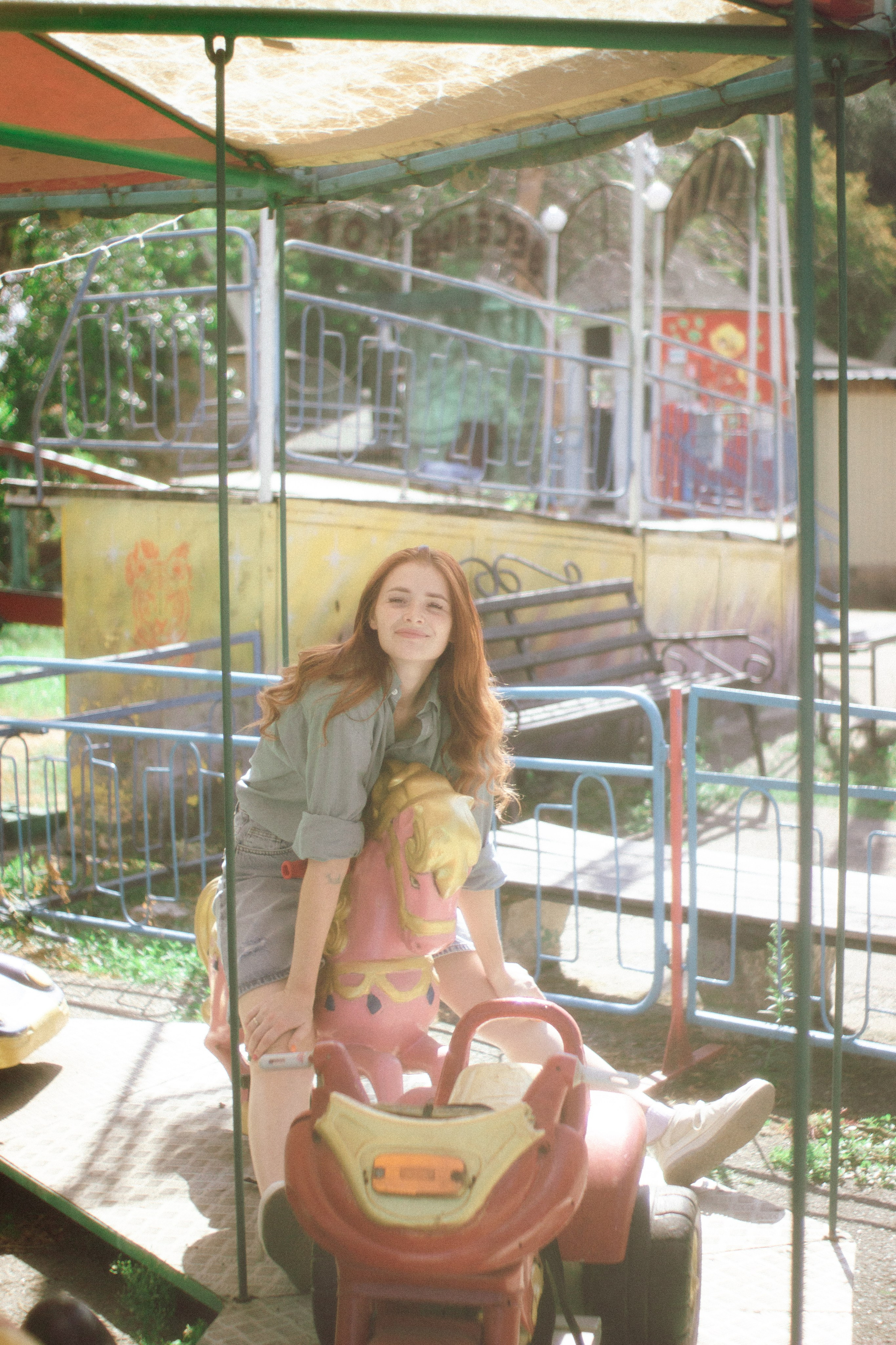 Разноцветная жизнь. • Фотограф Александра Светозар Алчевск •