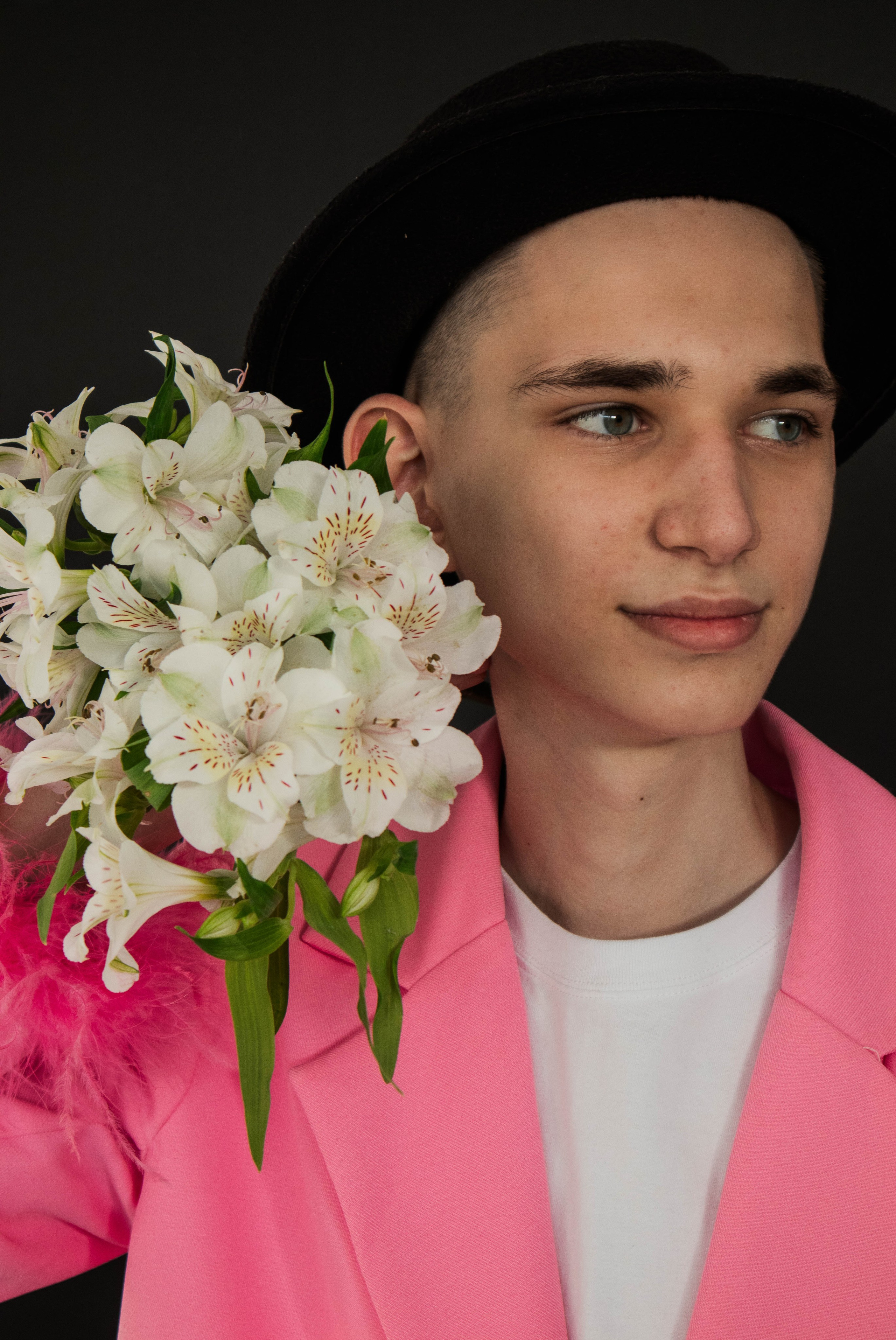 Школьный альбом 16 школа. Фотограф и видеограф в Бугульме Аня Трутнева