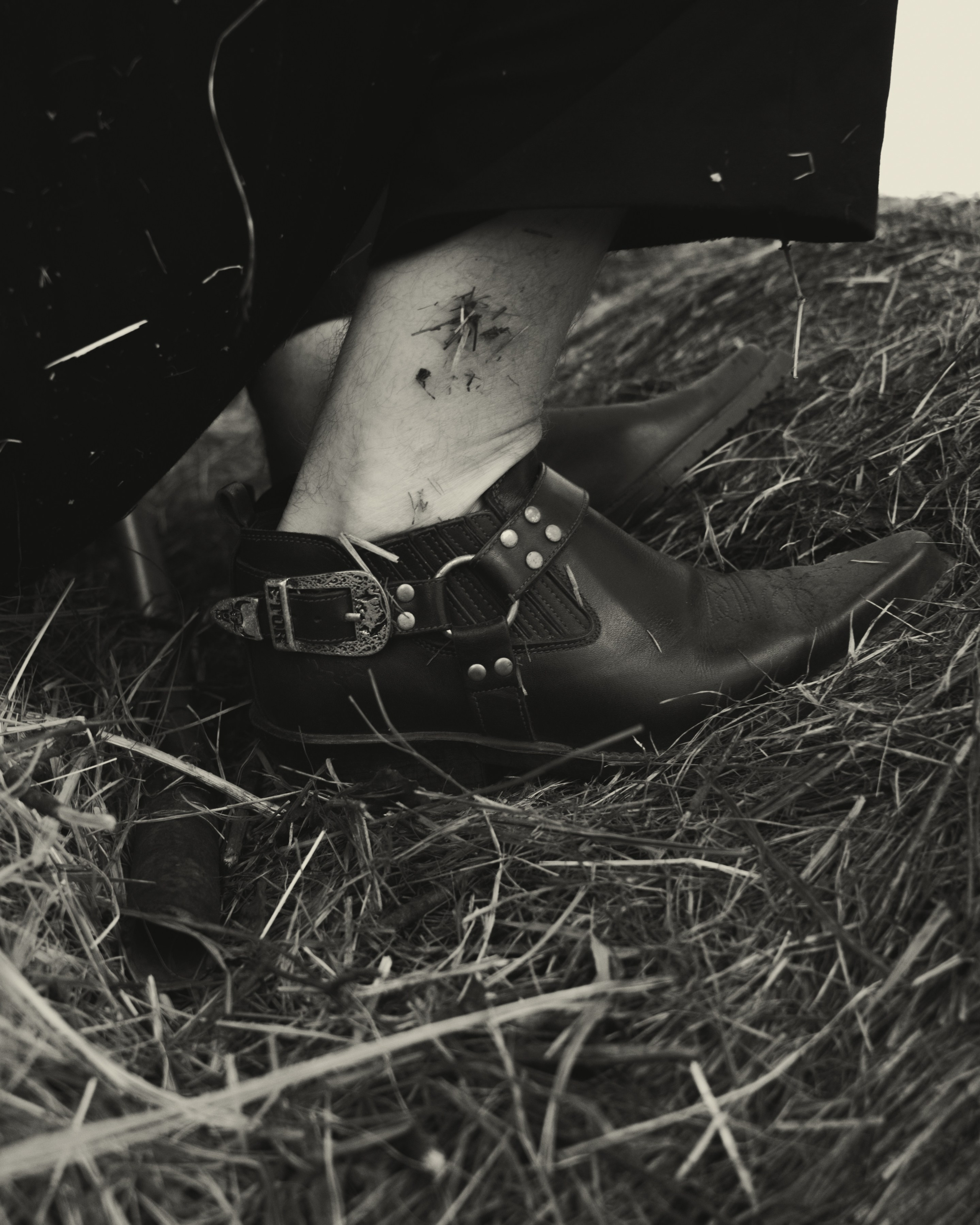 NIKOLAY. TUTSARKIS — Art Director | Stylist | Photographer