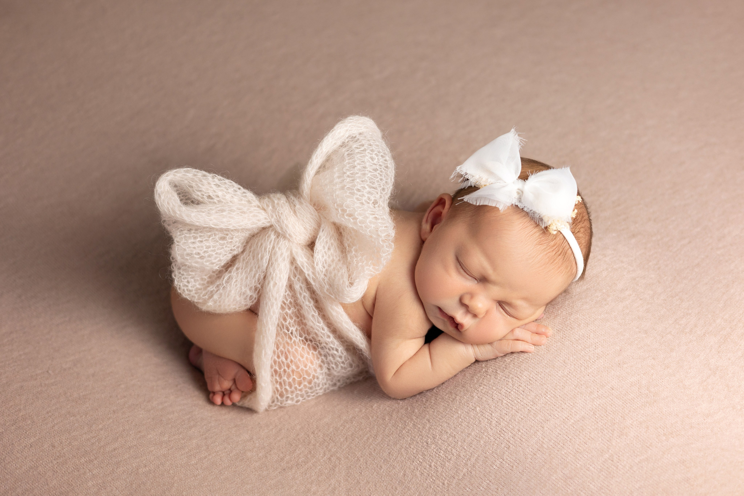 Новорождённые. Фотограф новорождённых г. Салехард