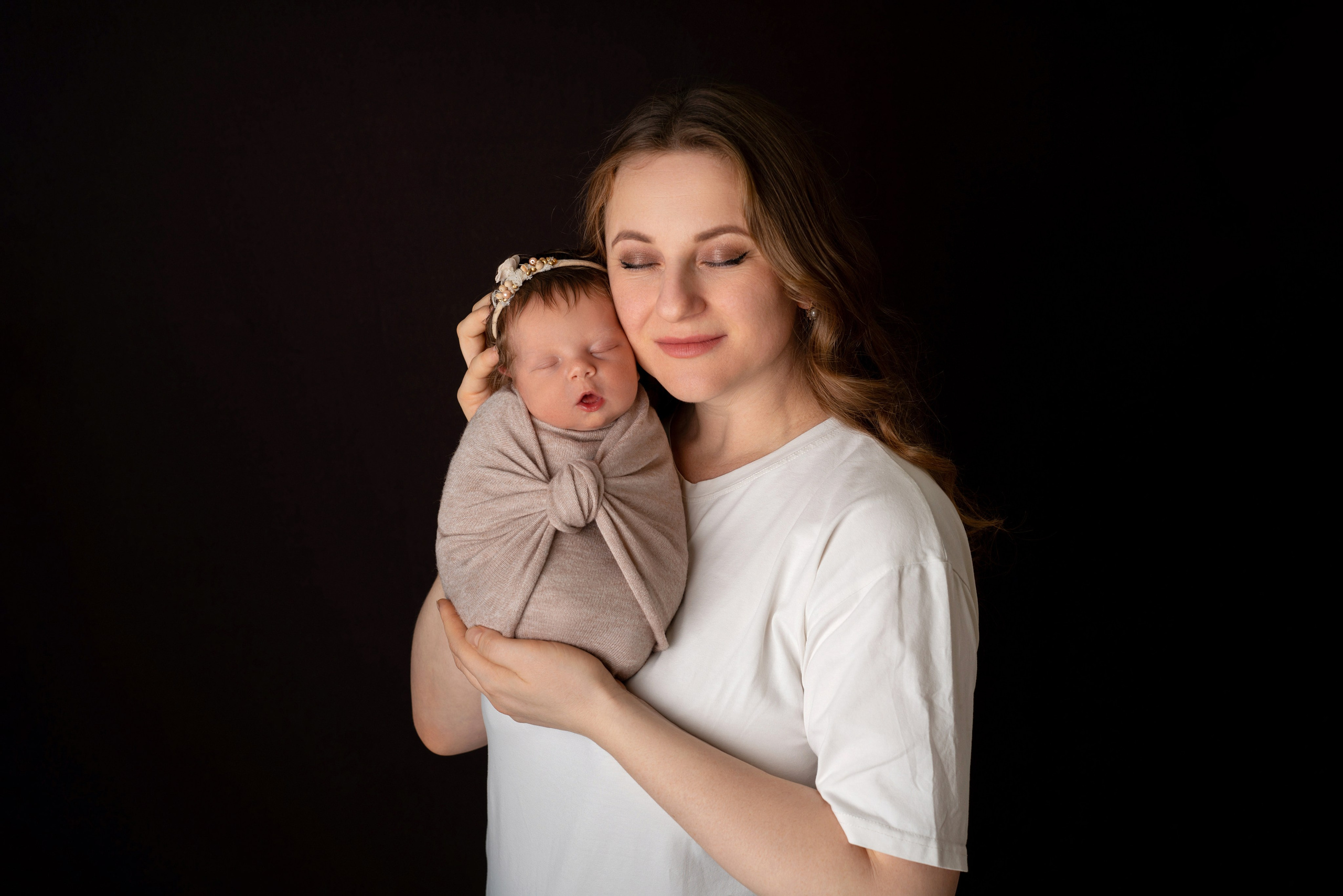 Фото с родителями/Макроснимки. Фотограф новорожденных Оренбург и свадебный фотограф Оренбург