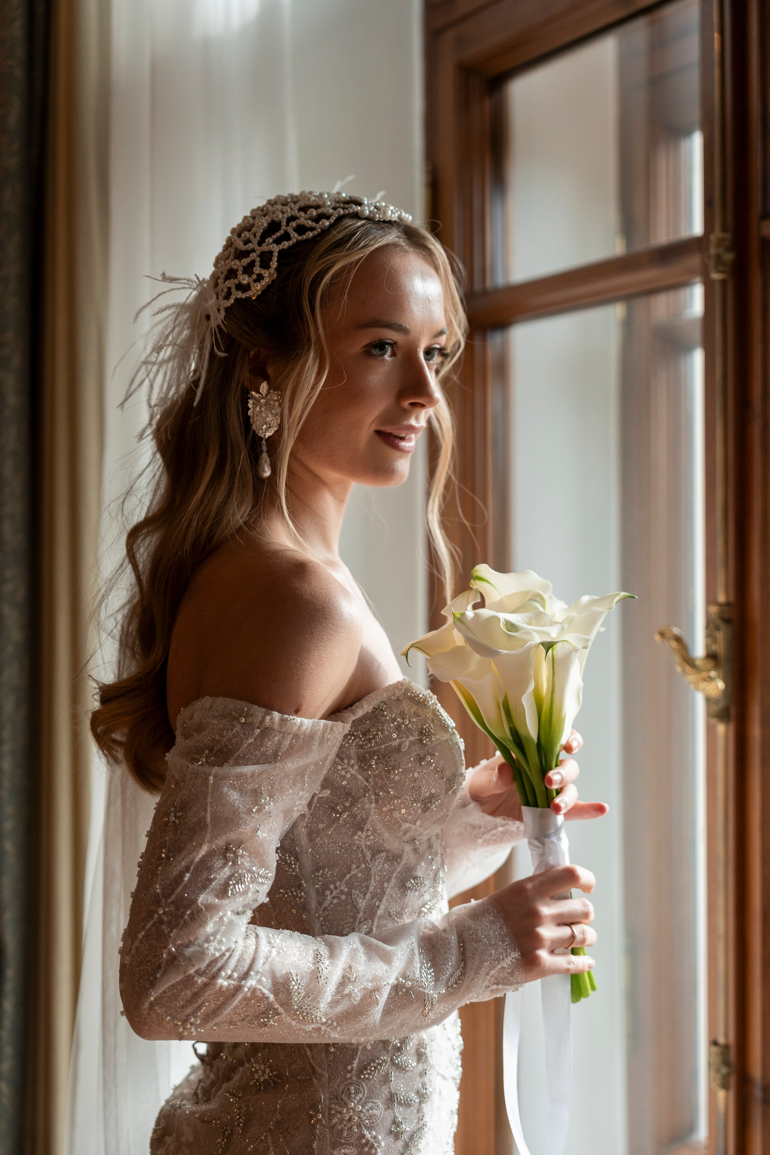 Свадебная фотосессия в отеле Метрополь. Свадебный фотограф в Москве Анна Полушина