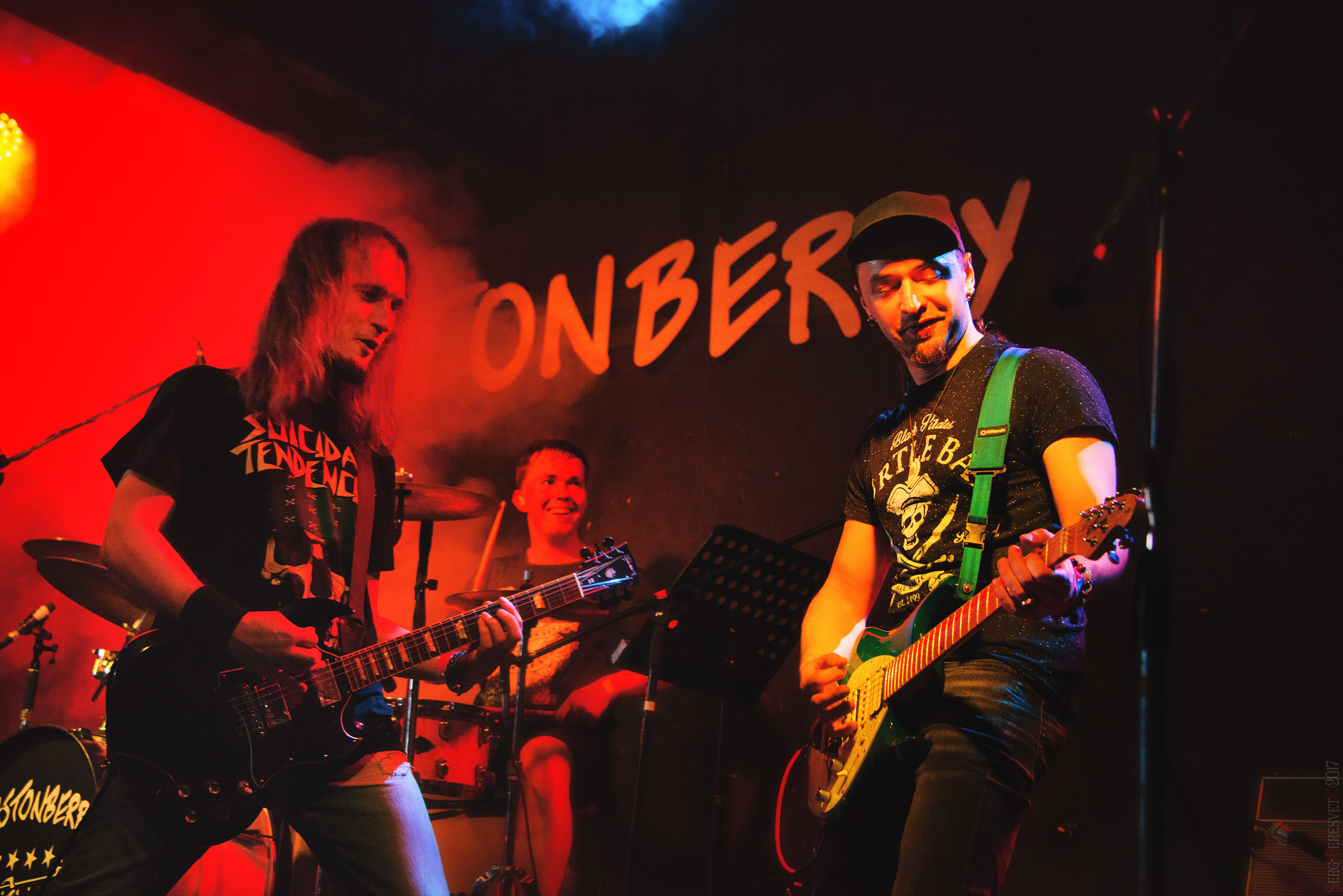 Репортажная съемка на концерт, для музыкантов, фотограф Пересвет. Ваш фотограф на праздник в Москве, Раменском, Жуковском, Люберцах