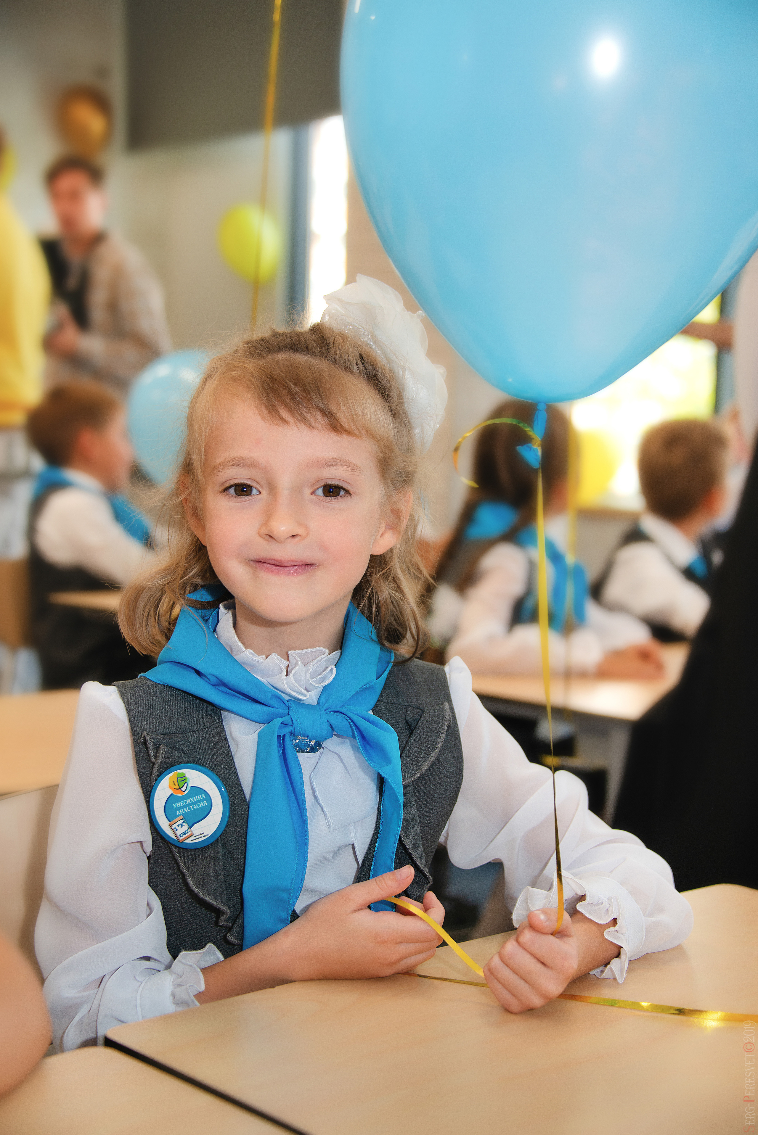 Фотосъемка на 1 сентября в школу, детский сад, фотограф Пересвет. Ваш фотограф на праздник в Москве, Раменском, Жуковском, Люберцах