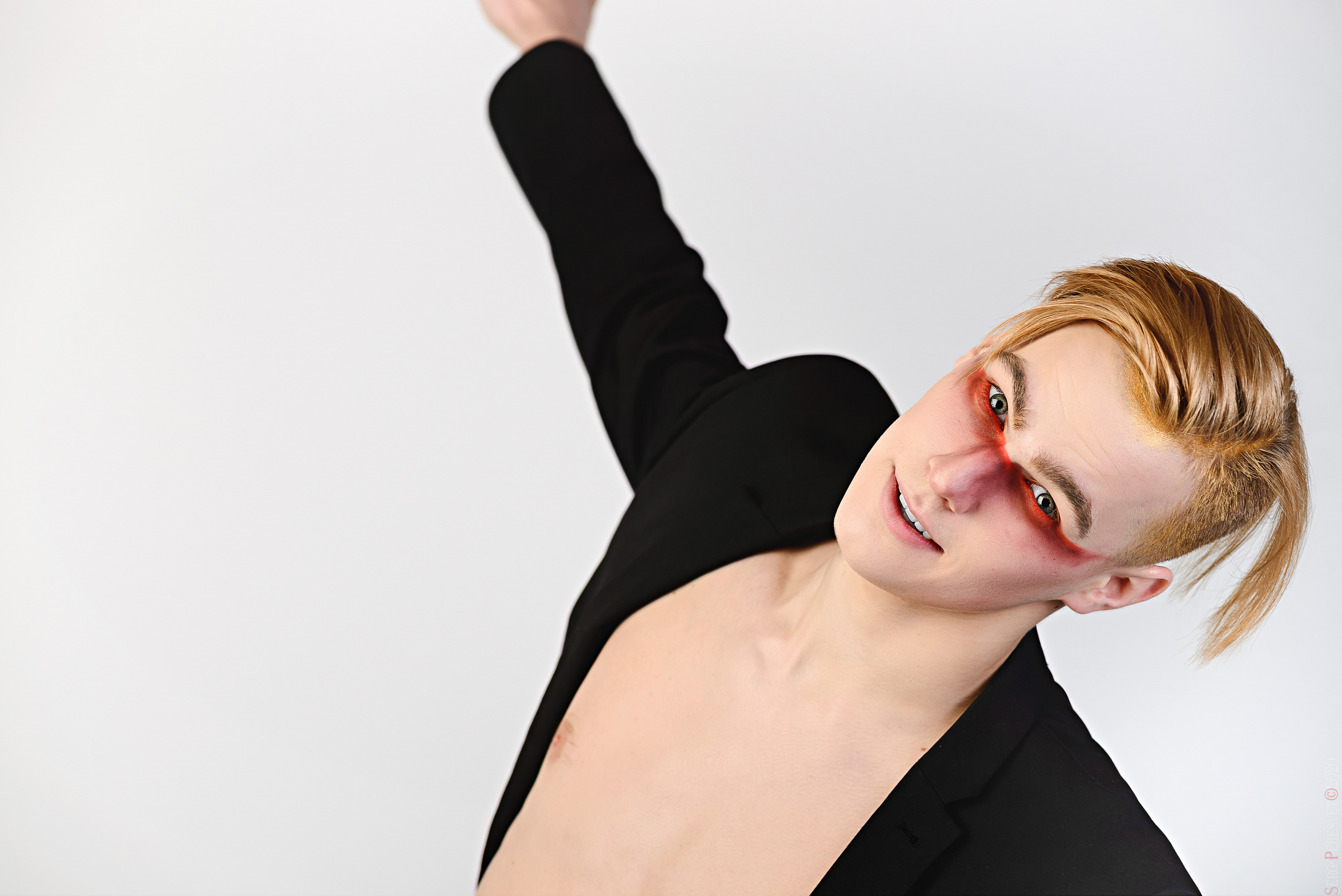 Модельные тесты, снэпшоты на кастинг, актерское портфолио в Москве. Ваш фотограф на праздник в Москве, Раменском, Жуковском, Люберцах