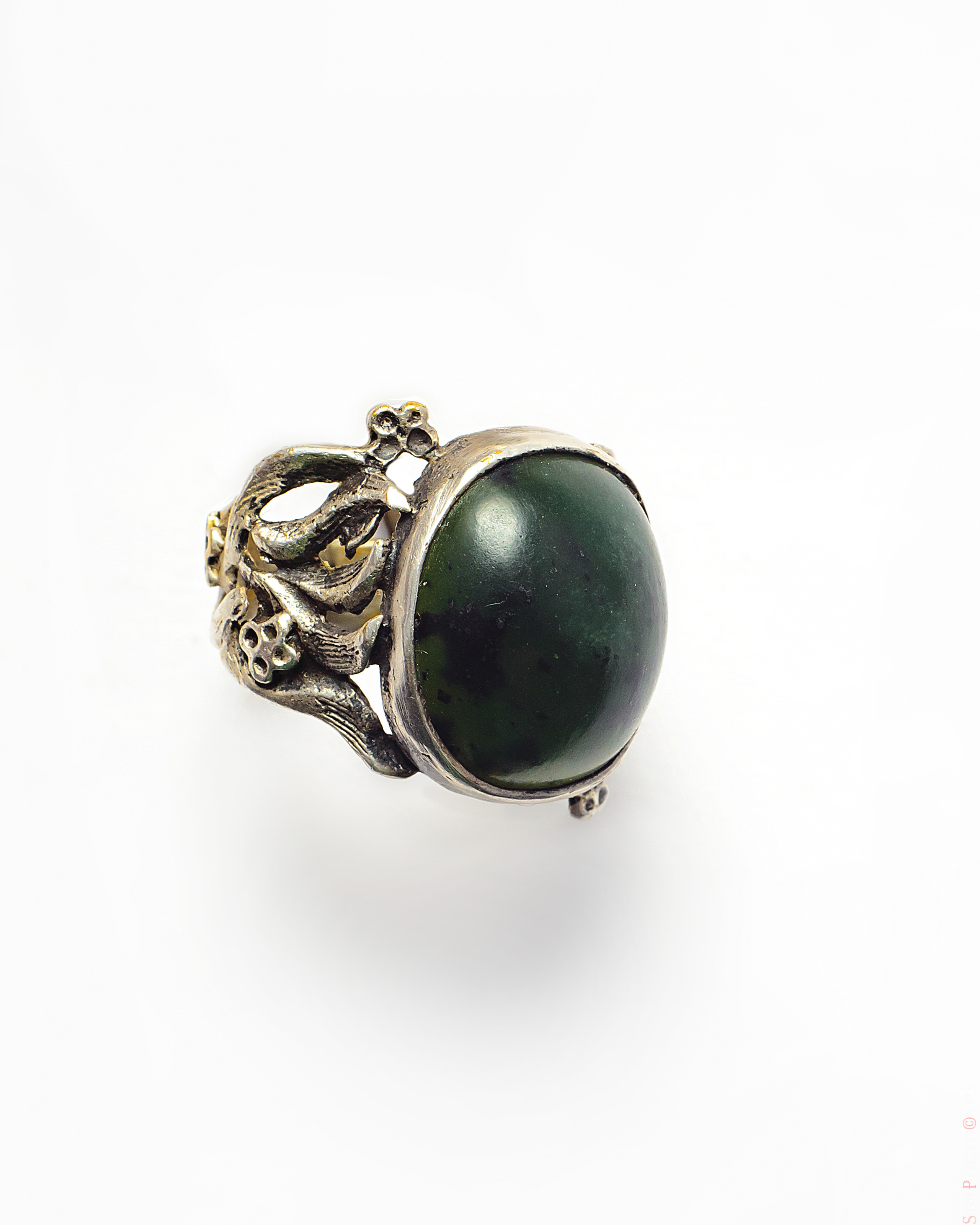 Каталожная макросъемка в Москве – аксессуары, украшения, косметика. Ваш фотограф на праздник в Москве, Раменском, Жуковском, Люберцах