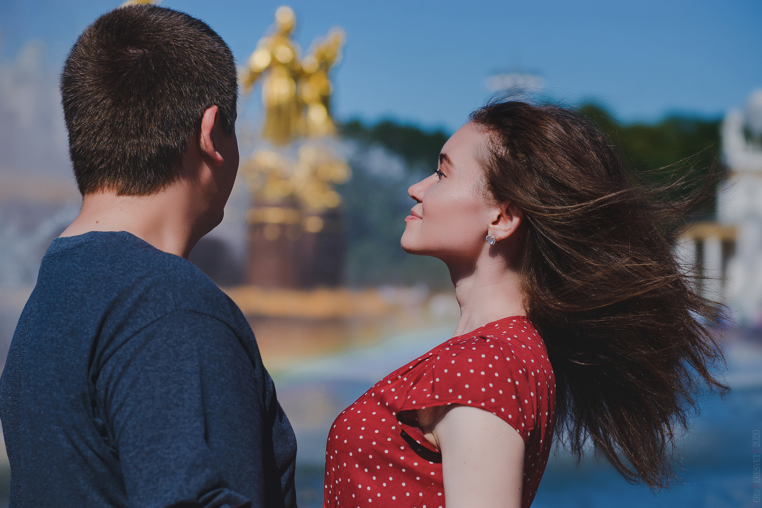 Фотосессия лав стори (love story) в Москве - Сергей Пересвет. Ваш фотограф на праздник в Москве, Раменском, Жуковском, Люберцах