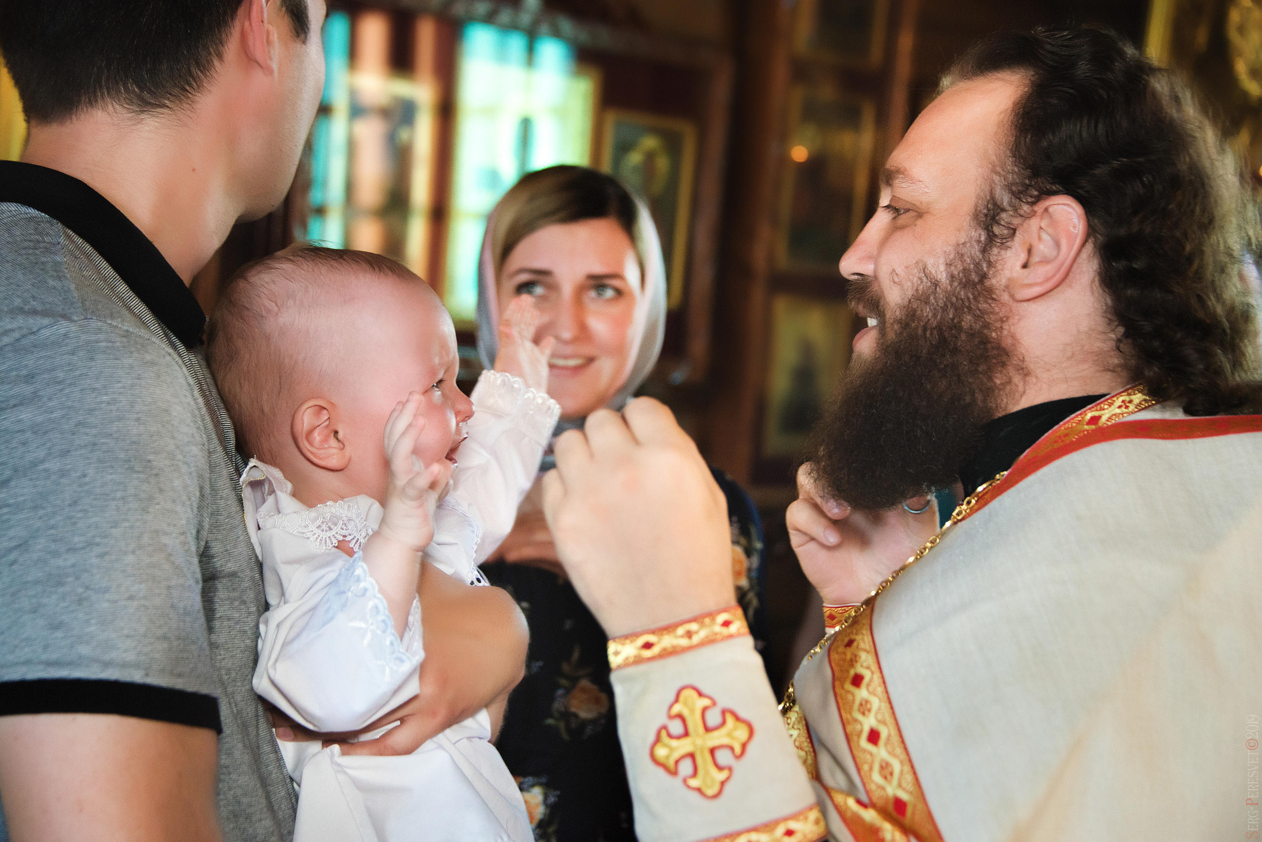 Фотограф на крещение в Москве и Московской области, Сергей Пересвет. Ваш фотограф на праздник в Москве, Раменском, Жуковском, Люберцах