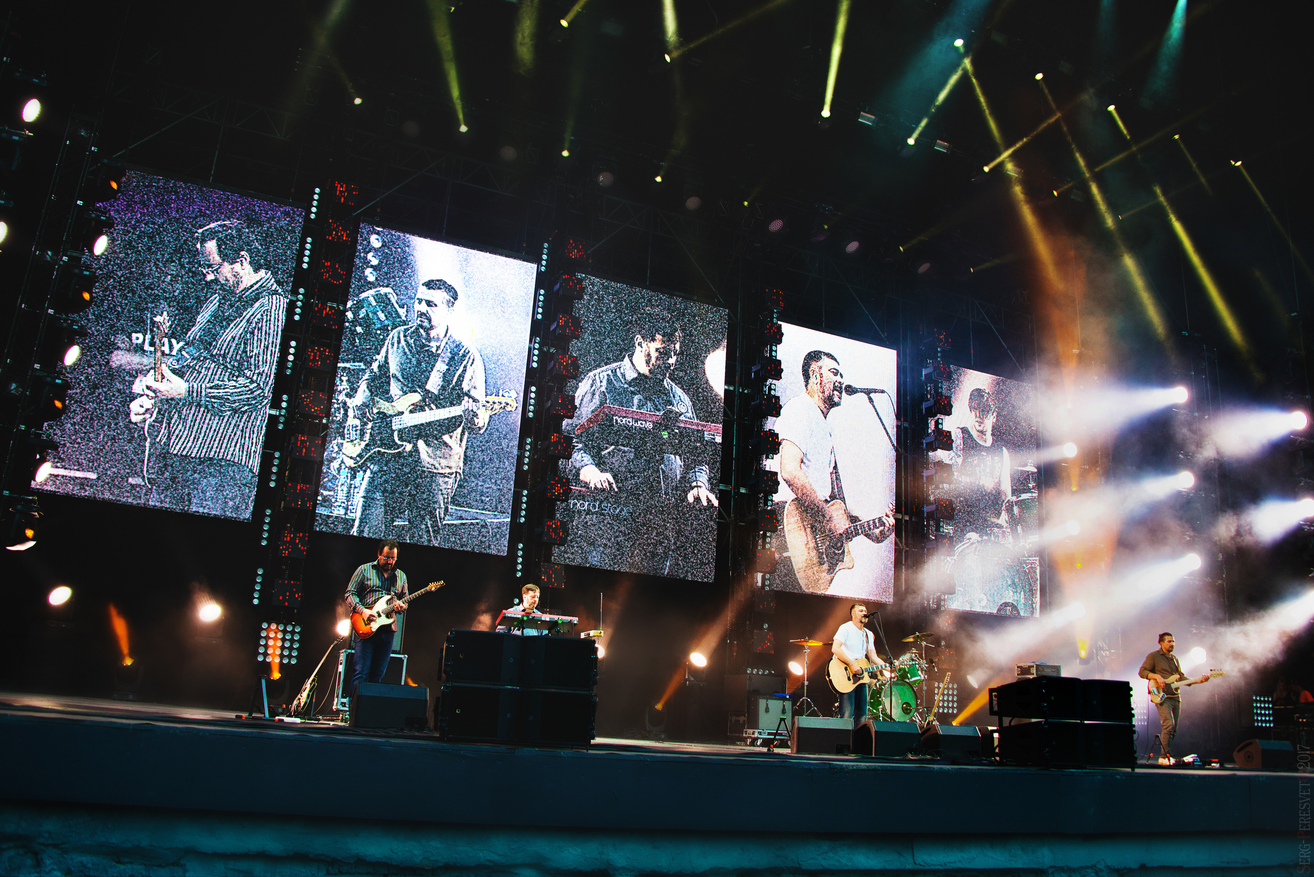 Репортажная съемка на концерт, для музыкантов, фотограф Пересвет. Ваш фотограф на праздник в Москве, Раменском, Жуковском, Люберцах