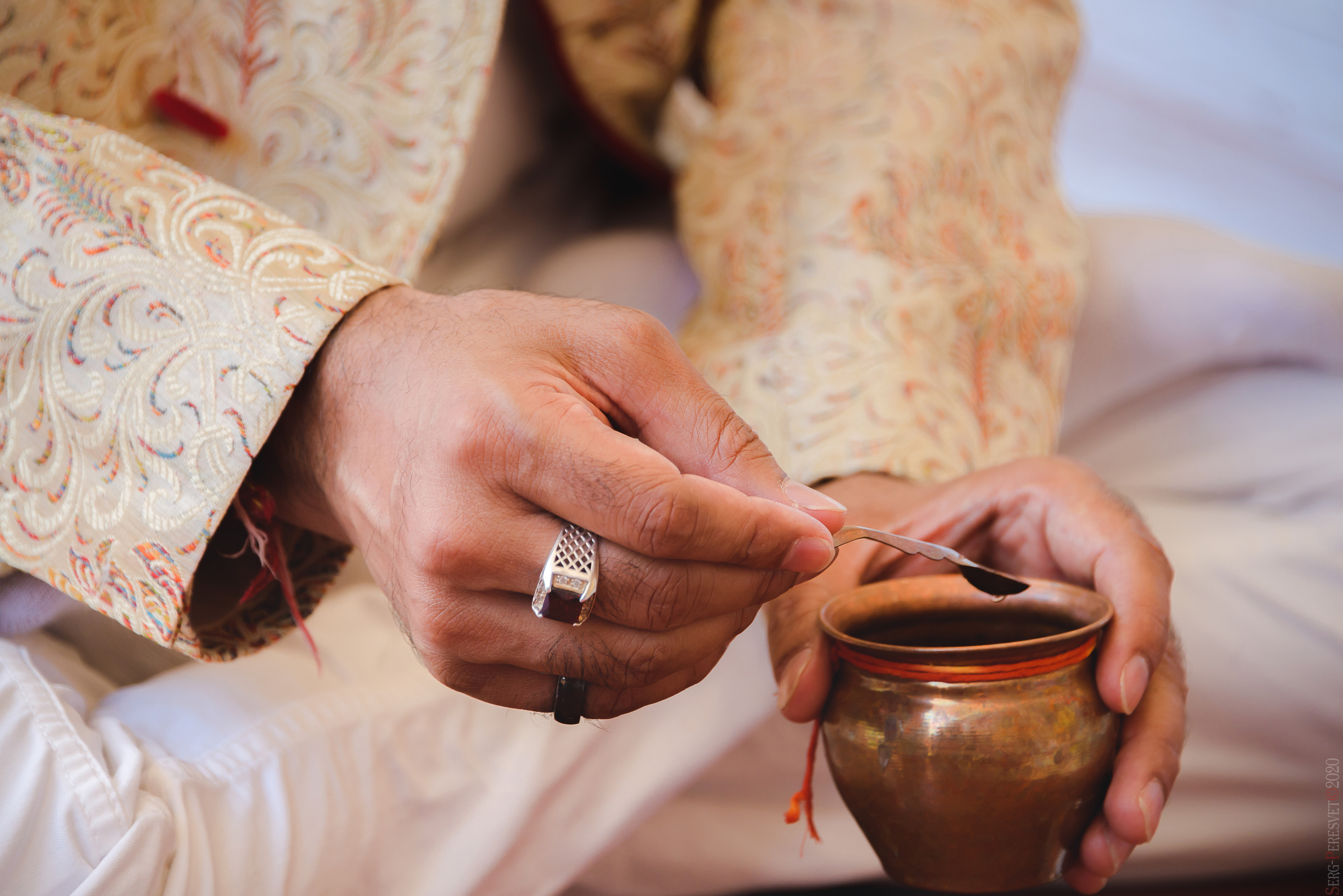 Международный день йоги на Москве-реке. ABS yoga. Ваш фотограф на праздник в Москве, Раменском, Жуковском, Люберцах
