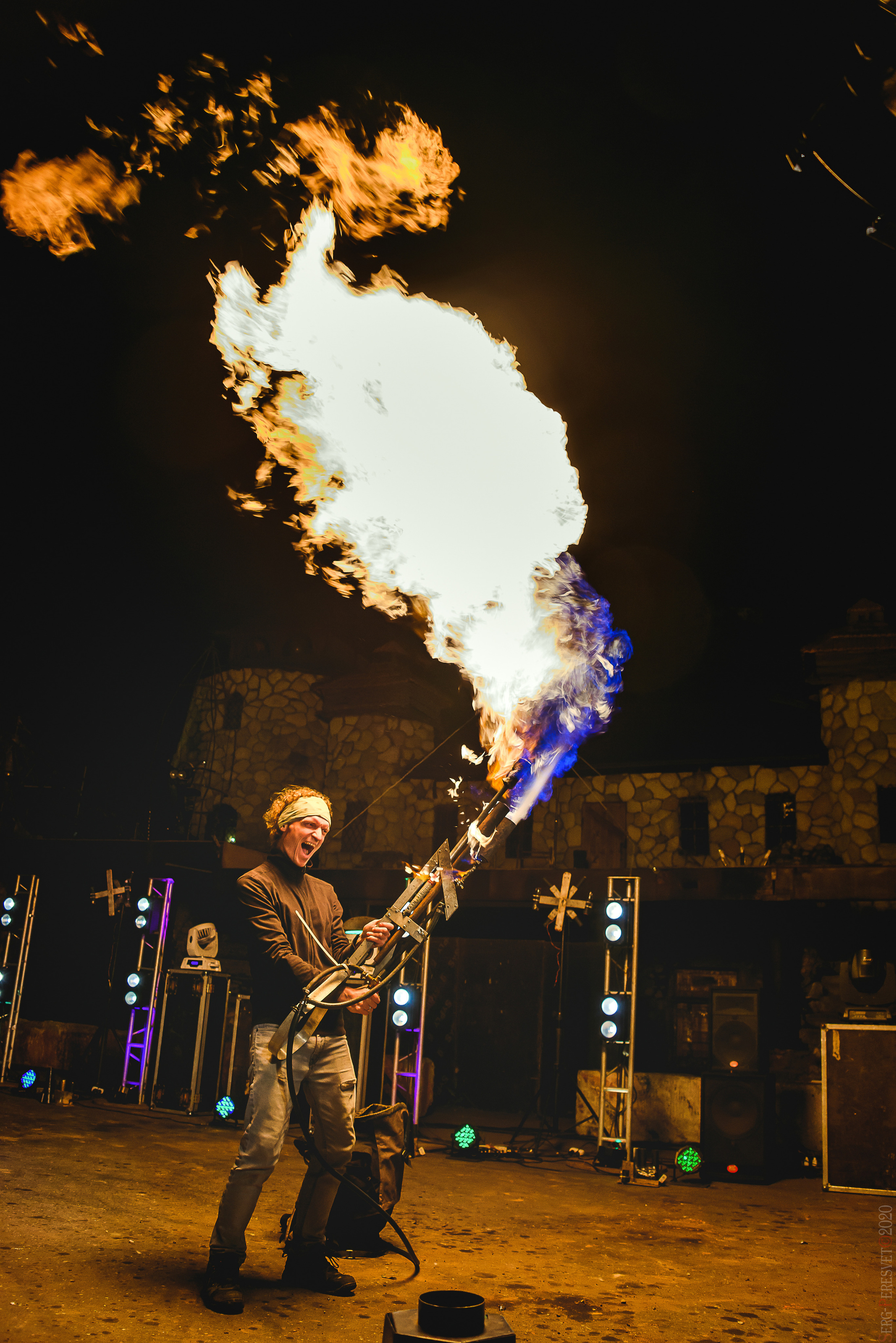 Фаер шоу. Ваш фотограф на праздник в Москве, Раменском, Жуковском, Люберцах