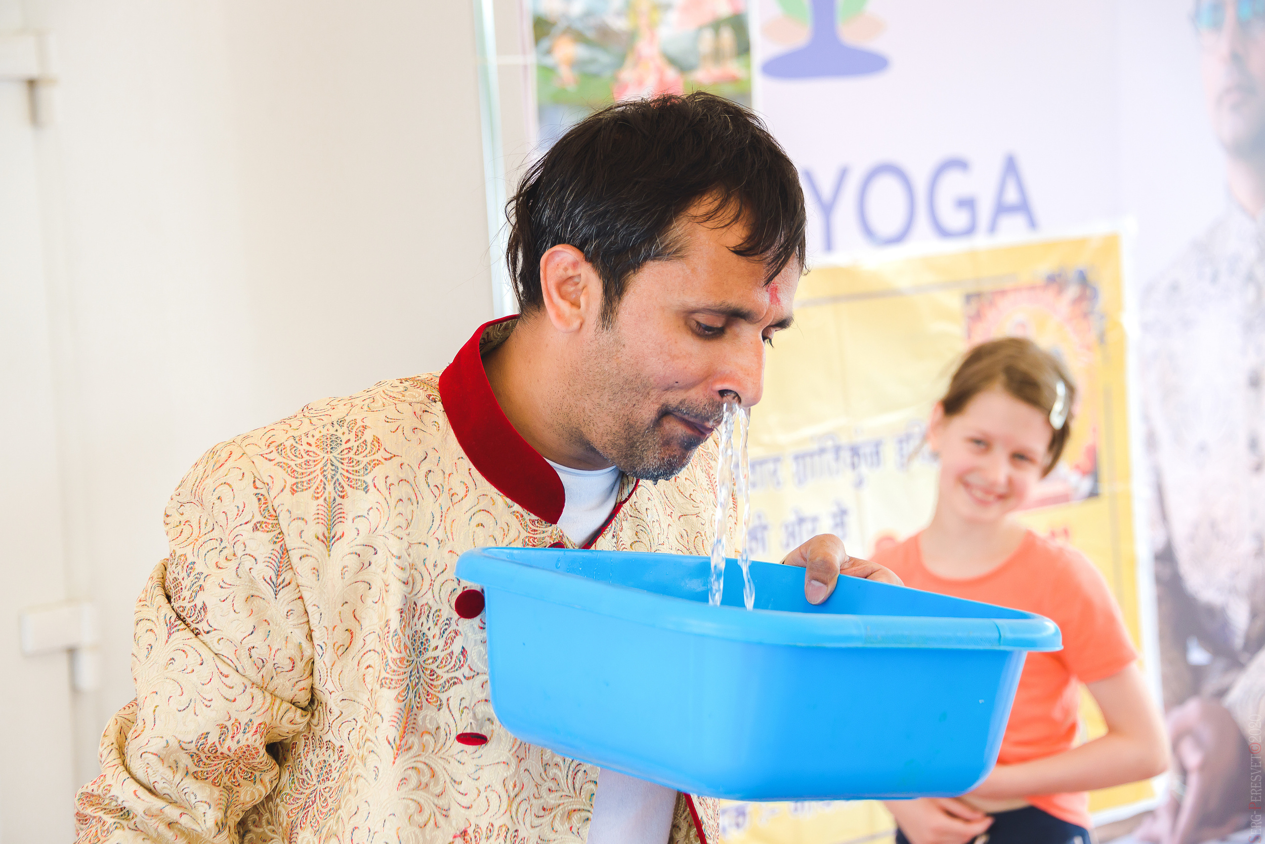 Международный день йоги на Москве-реке. ABS yoga. Ваш фотограф на праздник в Москве, Раменском, Жуковском, Люберцах