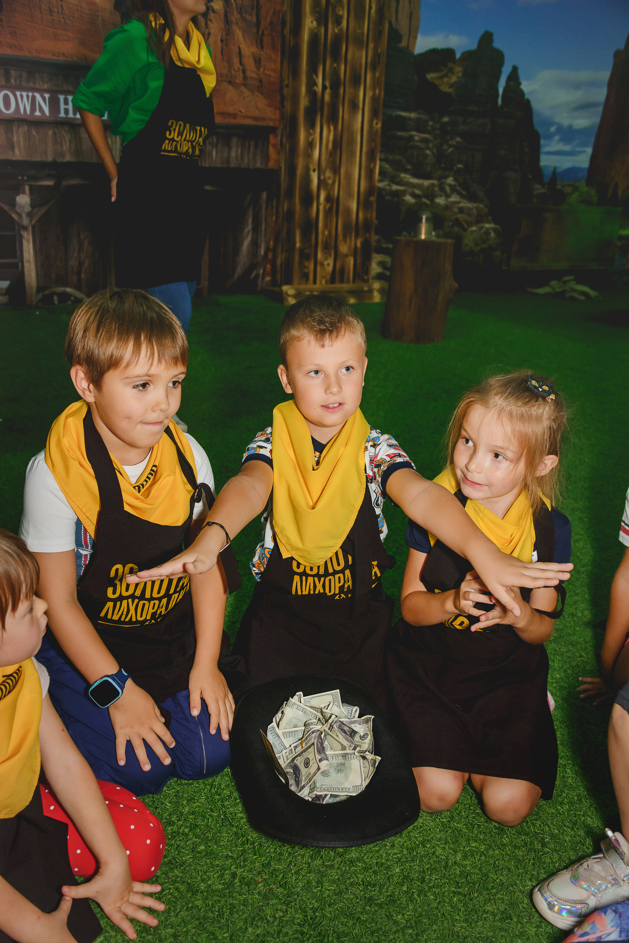 «Золотая лихорадка», квест-комната, Одинцово, фотограф Сергей Пересвет. Ваш фотограф на праздник в Москве, Раменском, Жуковском, Люберцах