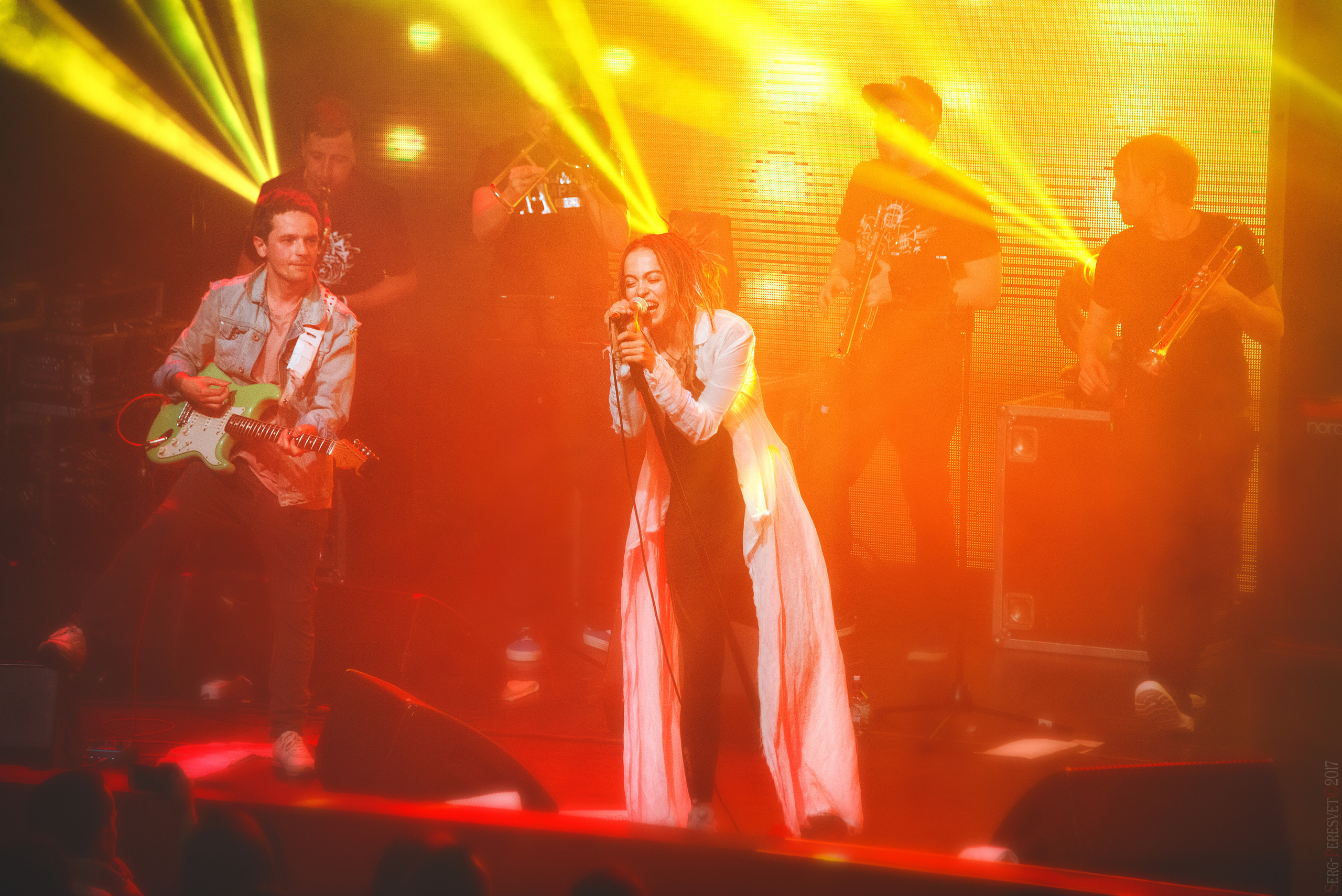 Репортажная съемка на концерт, для музыкантов, фотограф Пересвет. Ваш фотограф на праздник в Москве, Раменском, Жуковском, Люберцах