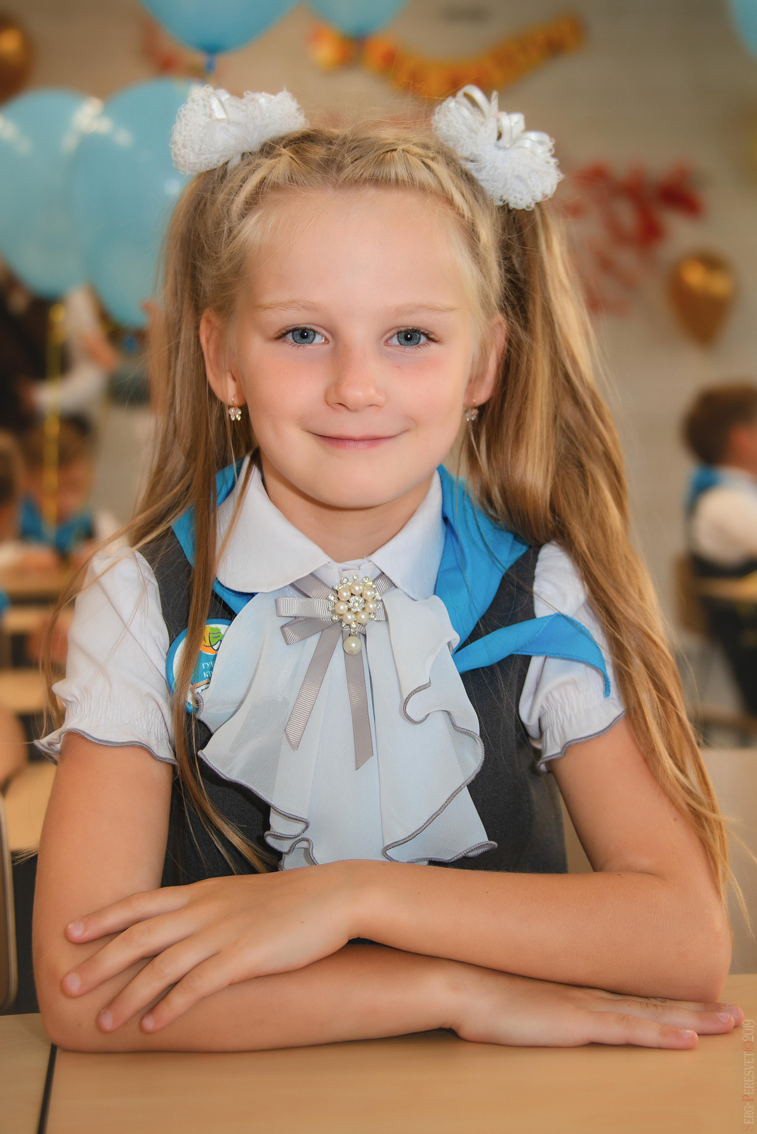 Фотосъемка на 1 сентября в школу, детский сад, фотограф Пересвет. Ваш фотограф на праздник в Москве, Раменском, Жуковском, Люберцах