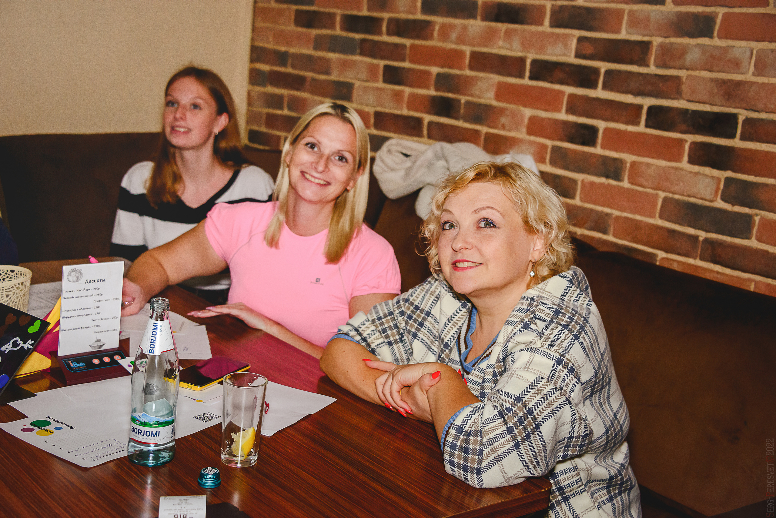 Репортажная фотосъемка в Москве на квиз, тимбилдинг, Сергей Пересвет. Ваш фотограф на праздник в Москве, Раменском, Жуковском, Люберцах
