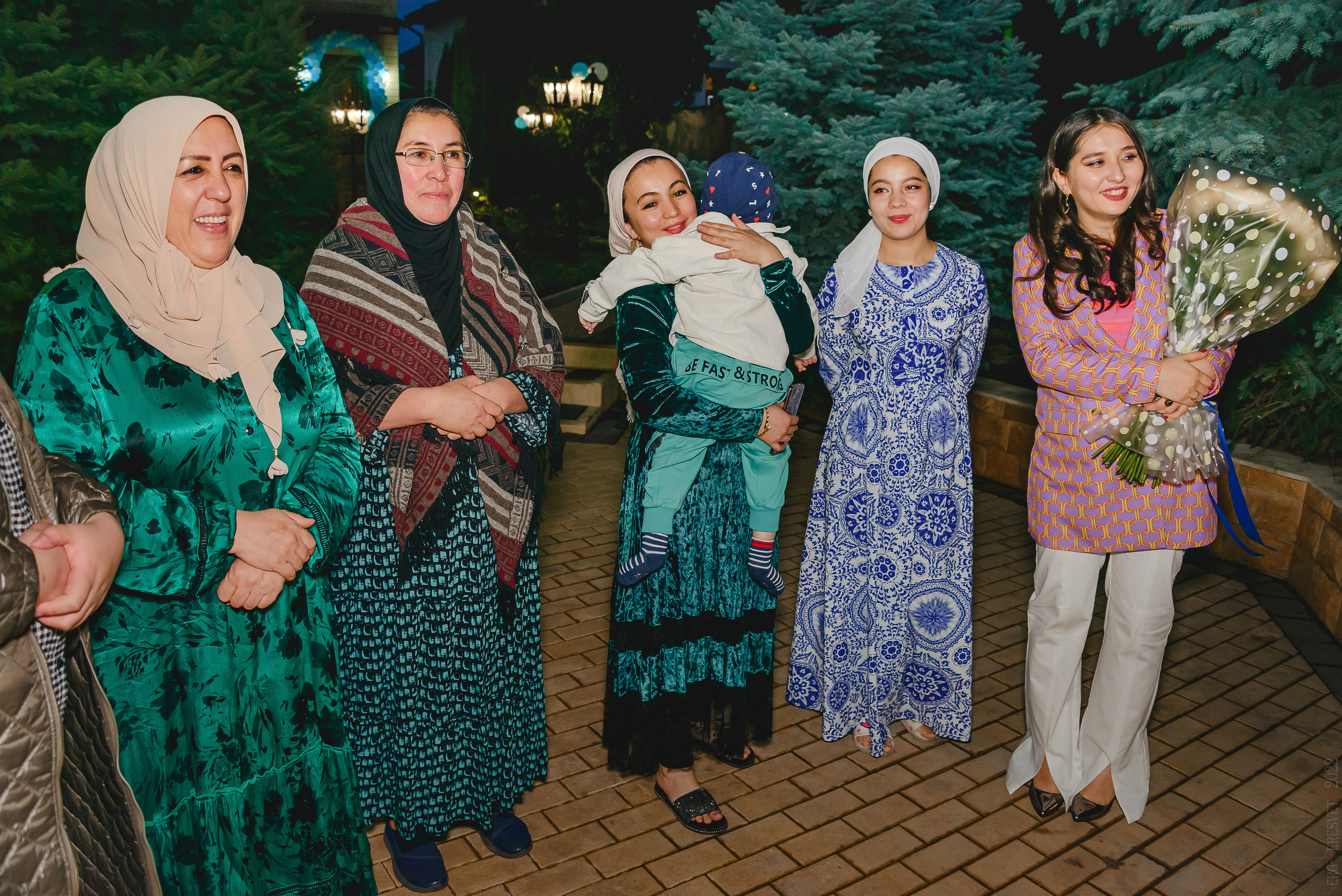 Ньюборн, имянаречение, выписка из роддома. Ваш фотограф на праздник в Москве, Раменском, Жуковском, Люберцах