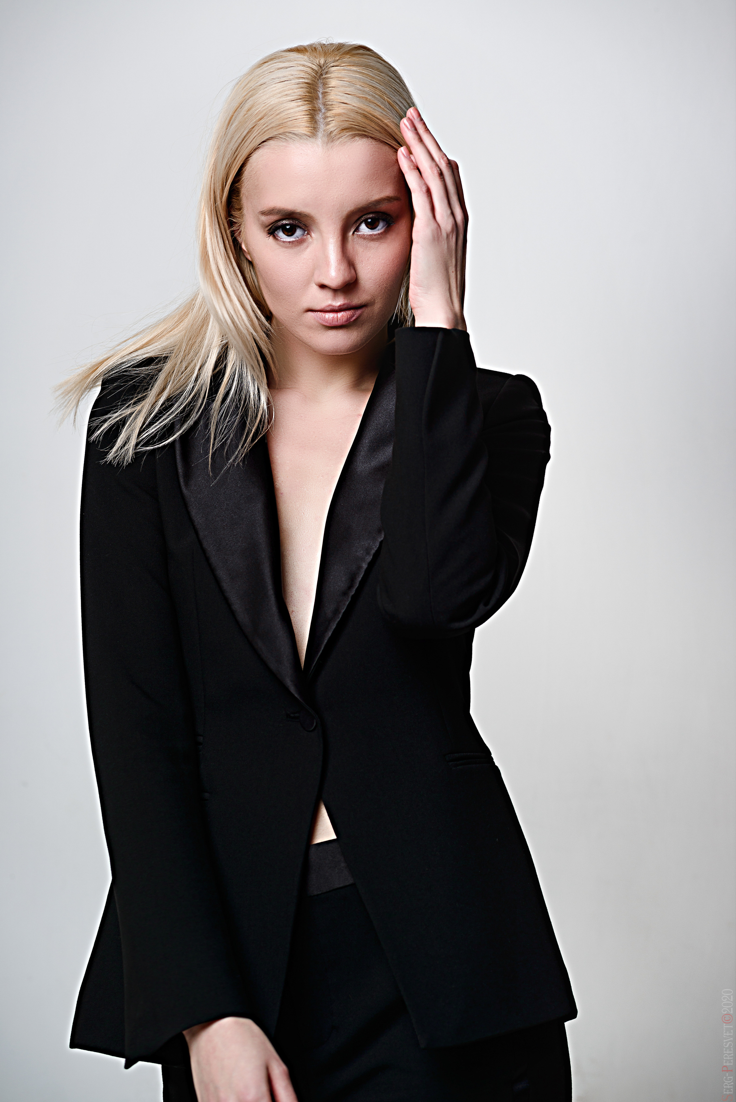 Модельные тесты, снэпшоты на кастинг, актерское портфолио в Москве. Ваш фотограф на праздник в Москве, Раменском, Жуковском, Люберцах