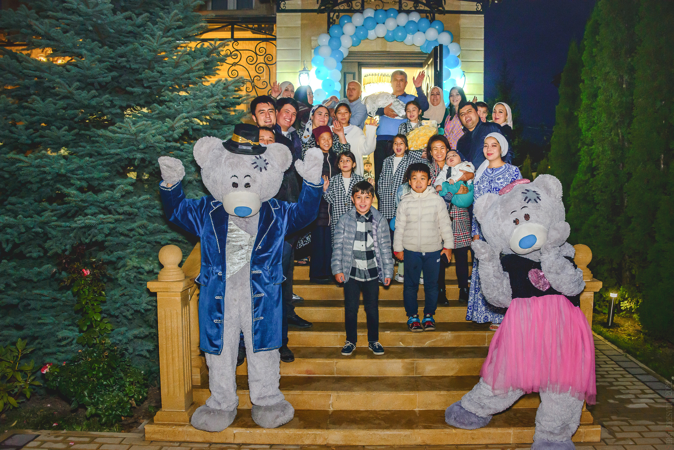 Ньюборн, имянаречение, выписка из роддома. Ваш фотограф на праздник в Москве, Раменском, Жуковском, Люберцах