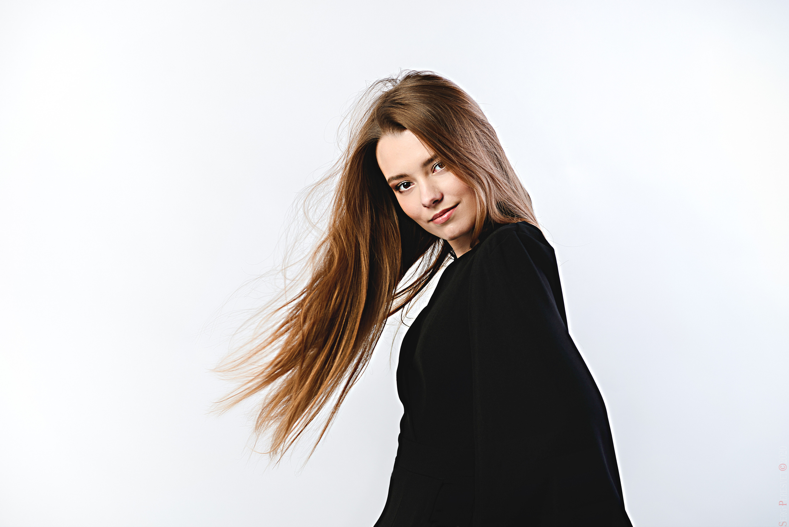 Модельные тесты, снэпшоты на кастинг, актерское портфолио в Москве. Ваш фотограф на праздник в Москве, Раменском, Жуковском, Люберцах