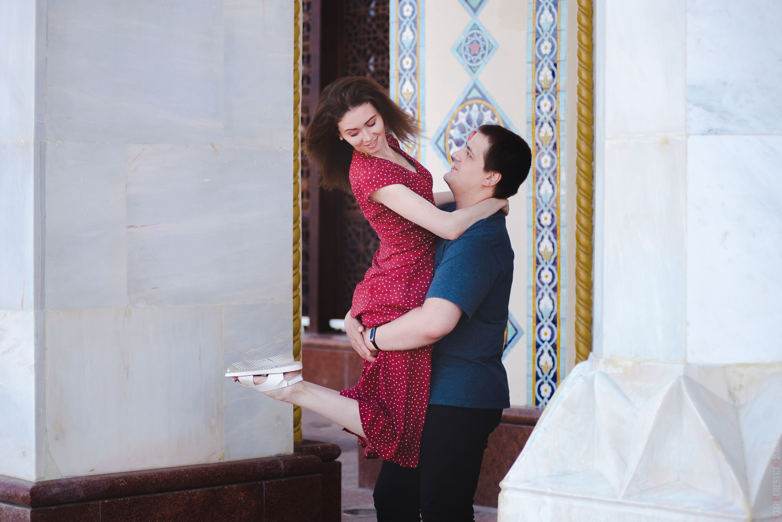 Фотосессия лав стори (love story) в Москве - Сергей Пересвет. Ваш фотограф на праздник в Москве, Раменском, Жуковском, Люберцах