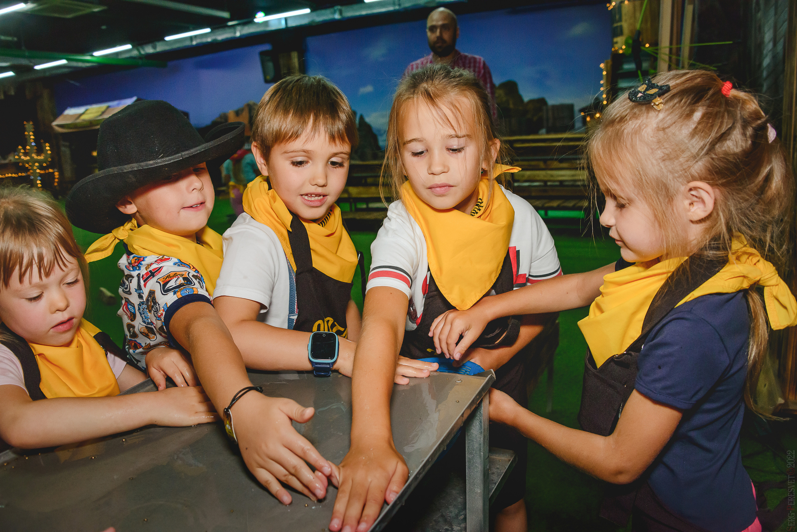 «Золотая лихорадка», квест-комната, Одинцово, фотограф Сергей Пересвет. Ваш фотограф на праздник в Москве, Раменском, Жуковском, Люберцах