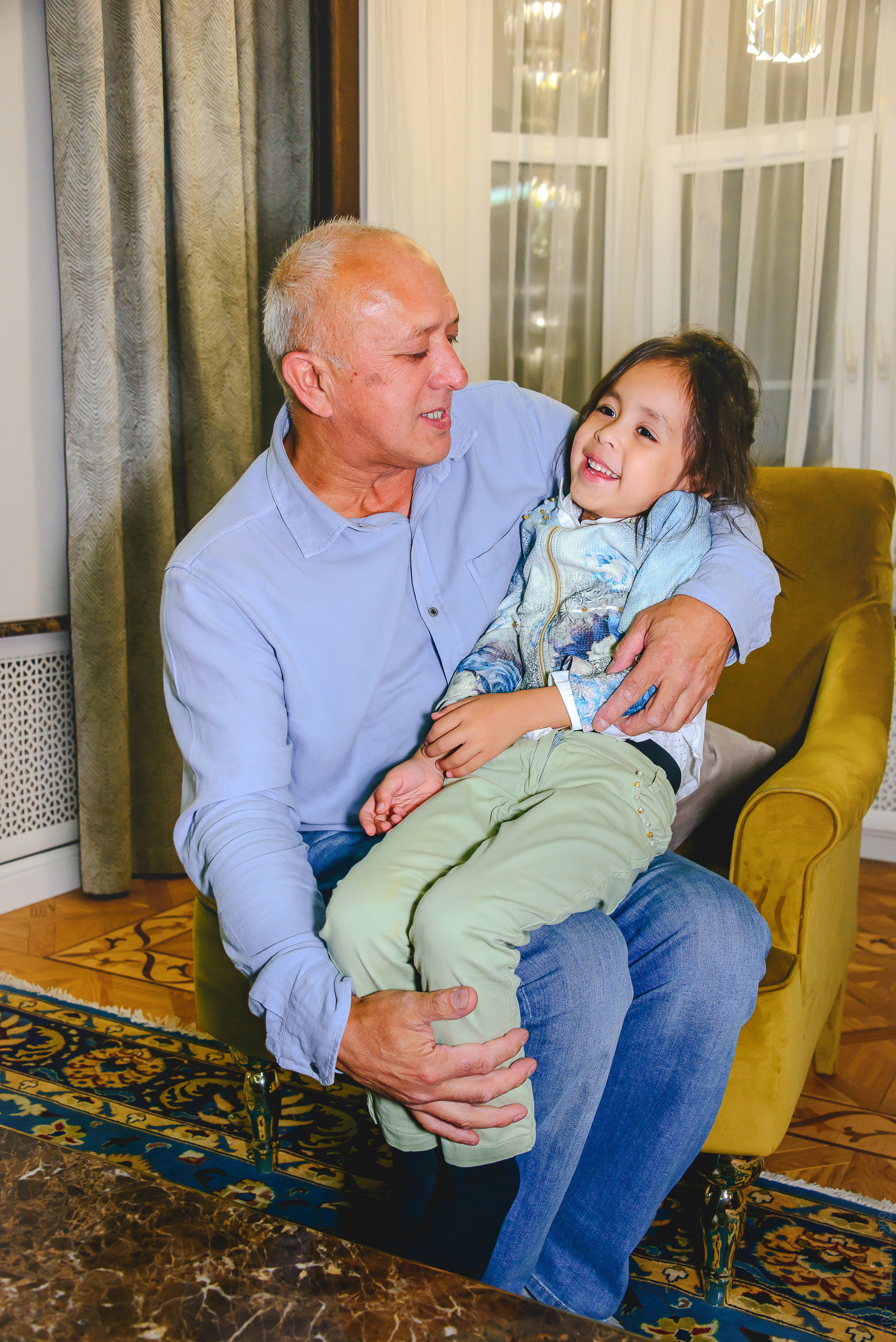 Ньюборн, имянаречение, выписка из роддома. Ваш фотограф на праздник в Москве, Раменском, Жуковском, Люберцах