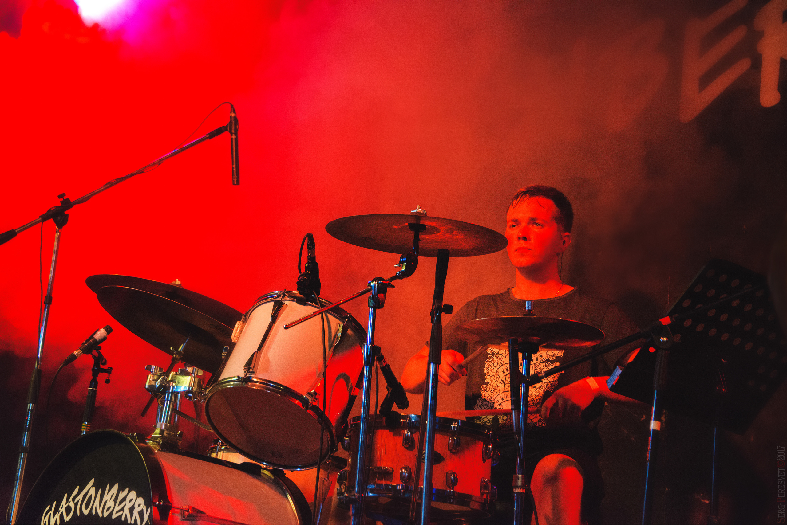 Репортажная съемка на концерт, для музыкантов, фотограф Пересвет. Ваш фотограф на праздник в Москве, Раменском, Жуковском, Люберцах