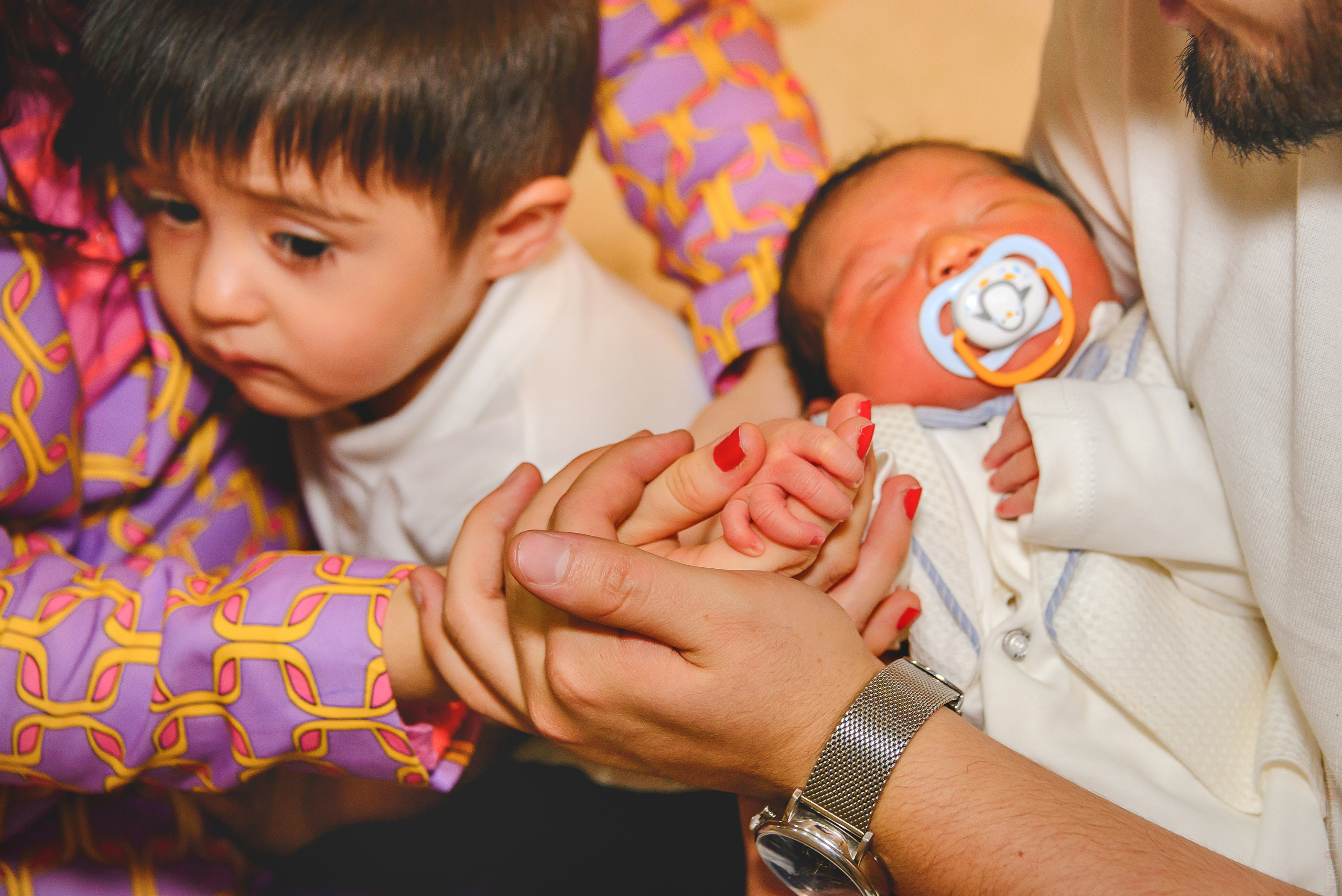 Ньюборн, имянаречение, выписка из роддома. Ваш фотограф на праздник в Москве, Раменском, Жуковском, Люберцах