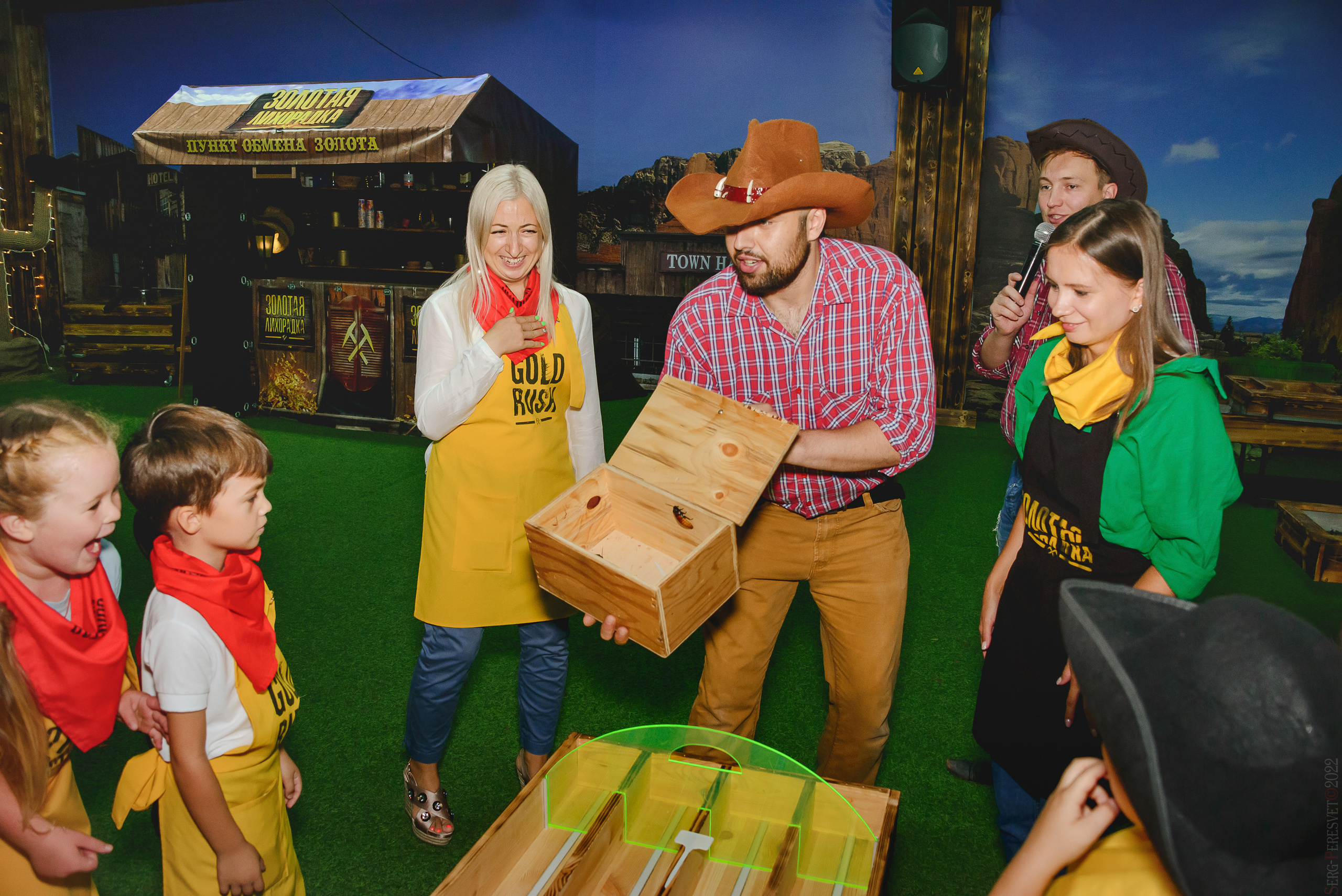 «Золотая лихорадка», квест-комната, Одинцово, фотограф Сергей Пересвет. Ваш фотограф на праздник в Москве, Раменском, Жуковском, Люберцах