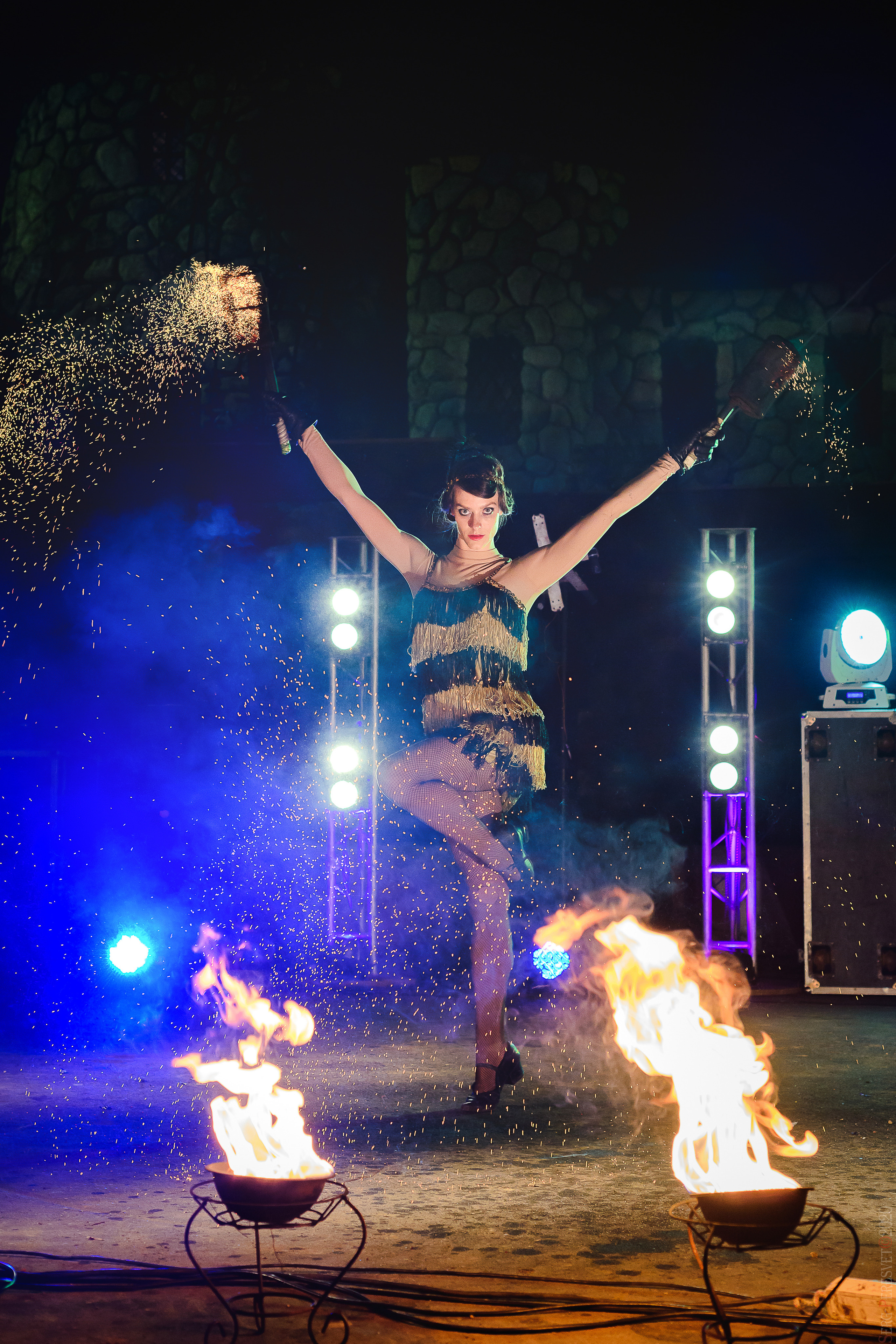 Фаер шоу. Ваш фотограф на праздник в Москве, Раменском, Жуковском, Люберцах