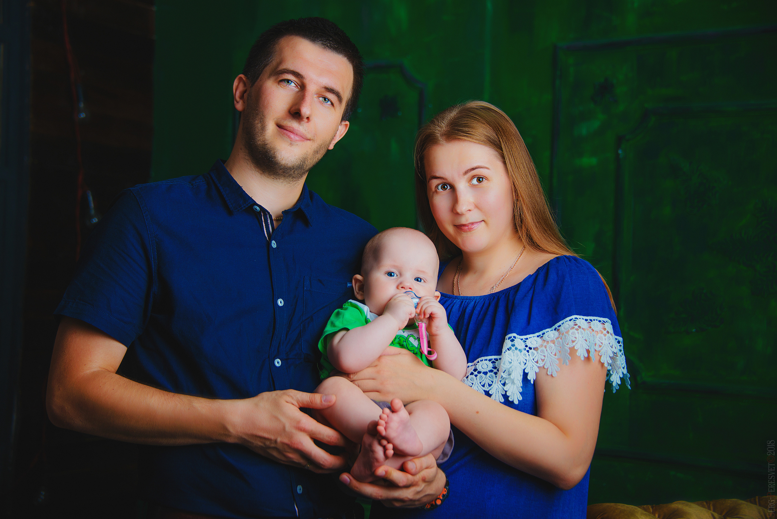 Фотосессии для семьи в Москве, фотограф Сергей Пересвет. Ваш фотограф на праздник в Москве, Раменском, Жуковском, Люберцах