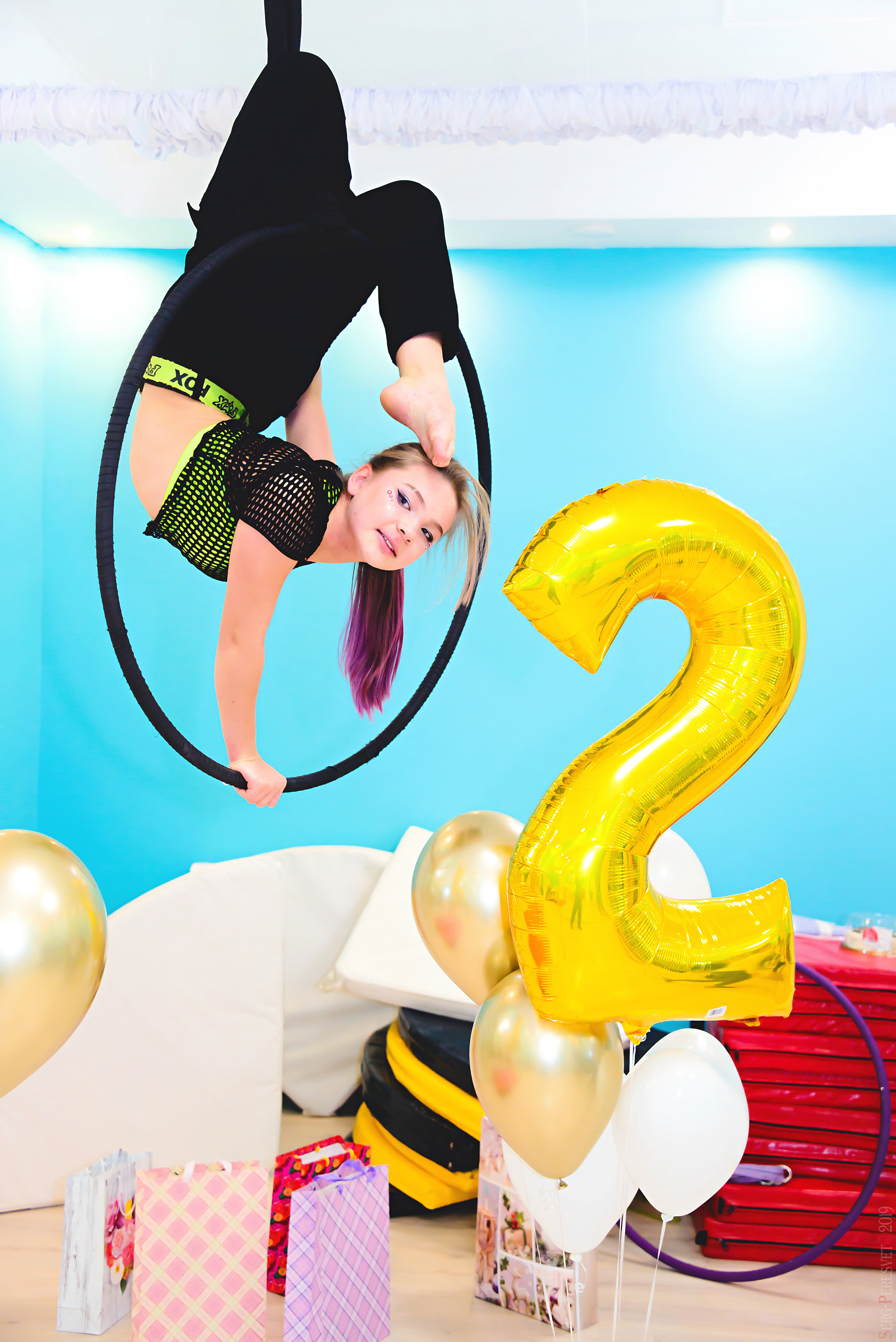 День рождения, воздушный эквилибр в Москве, детский фотограф Пересвет. Ваш фотограф на праздник в Москве, Раменском, Жуковском, Люберцах