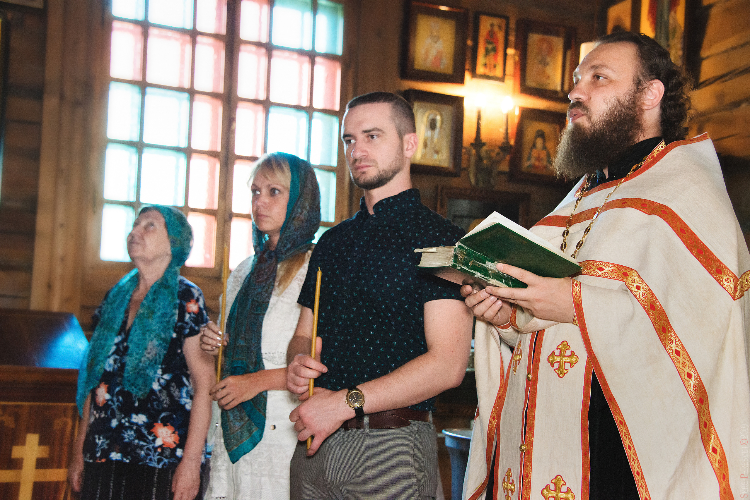 Фотограф на крещение в Москве и Московской области, Сергей Пересвет. Ваш фотограф на праздник в Москве, Раменском, Жуковском, Люберцах