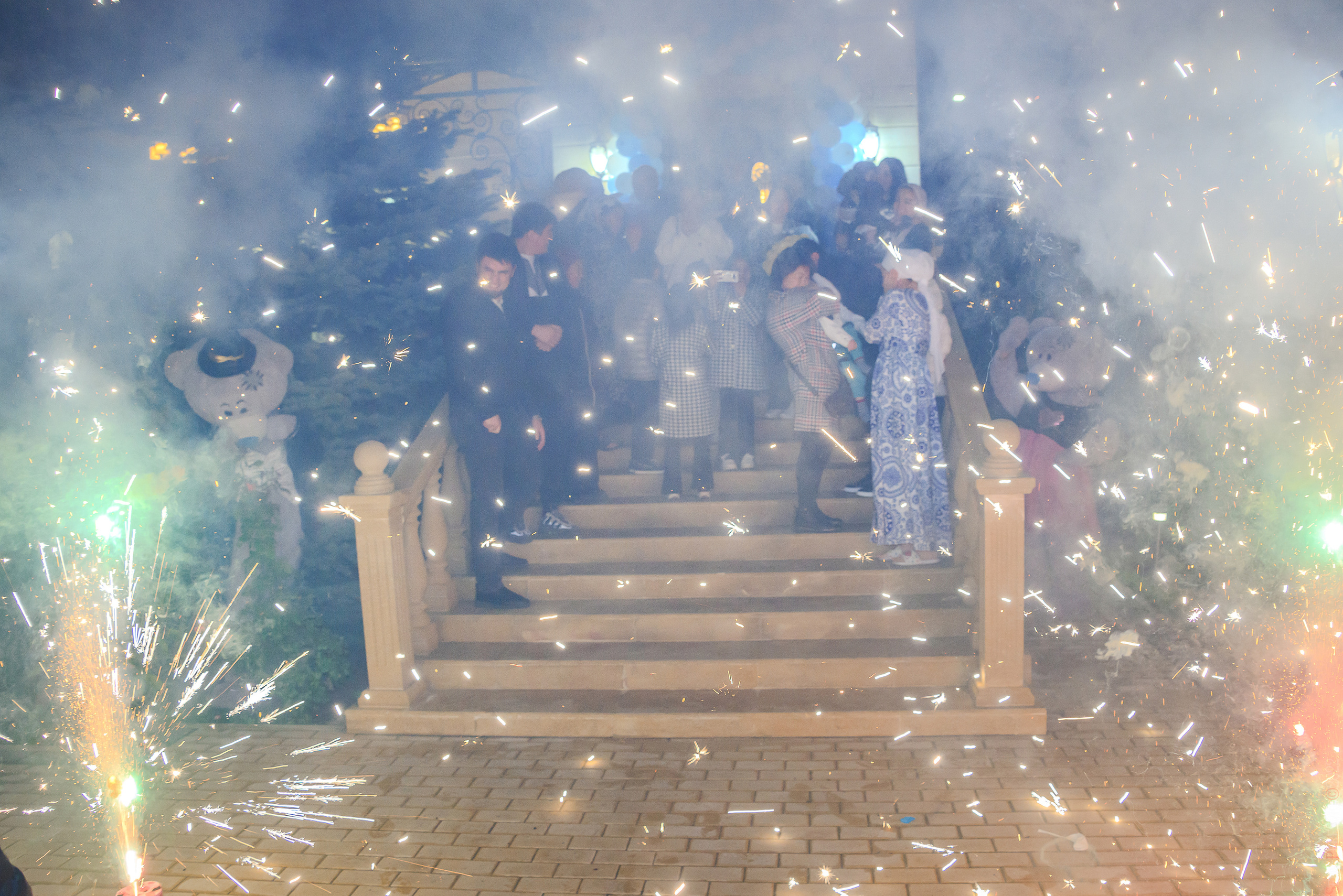 Ньюборн, имянаречение, выписка из роддома. Ваш фотограф на праздник в Москве, Раменском, Жуковском, Люберцах