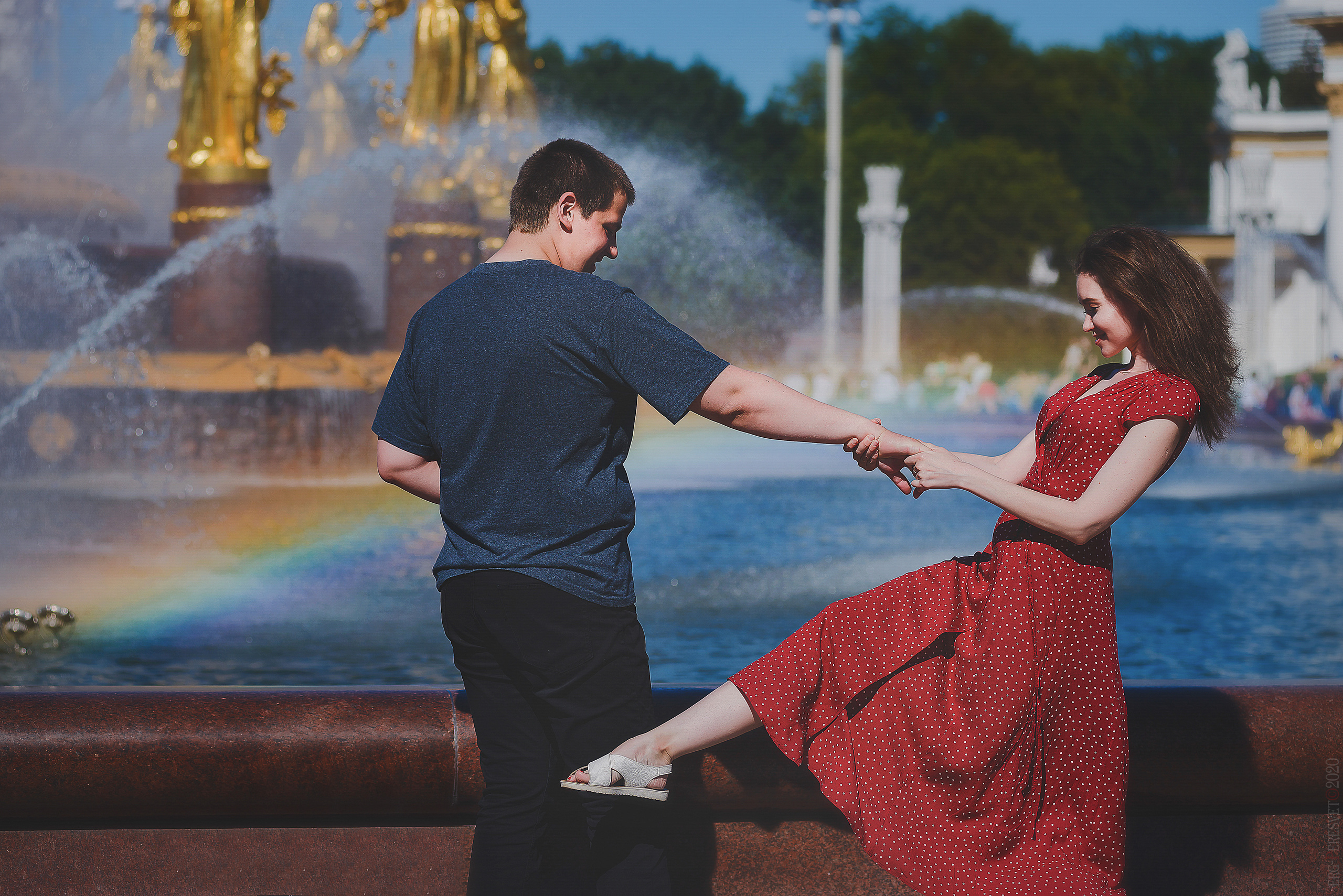 Фотосессия лав стори (love story) в Москве - Сергей Пересвет. Ваш фотограф на праздник в Москве, Раменском, Жуковском, Люберцах